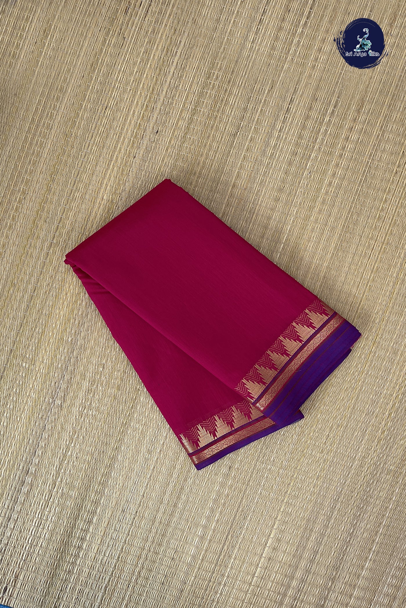 Magenta Pink Budget Semi Silk Cotton Saree With Plain Pattern