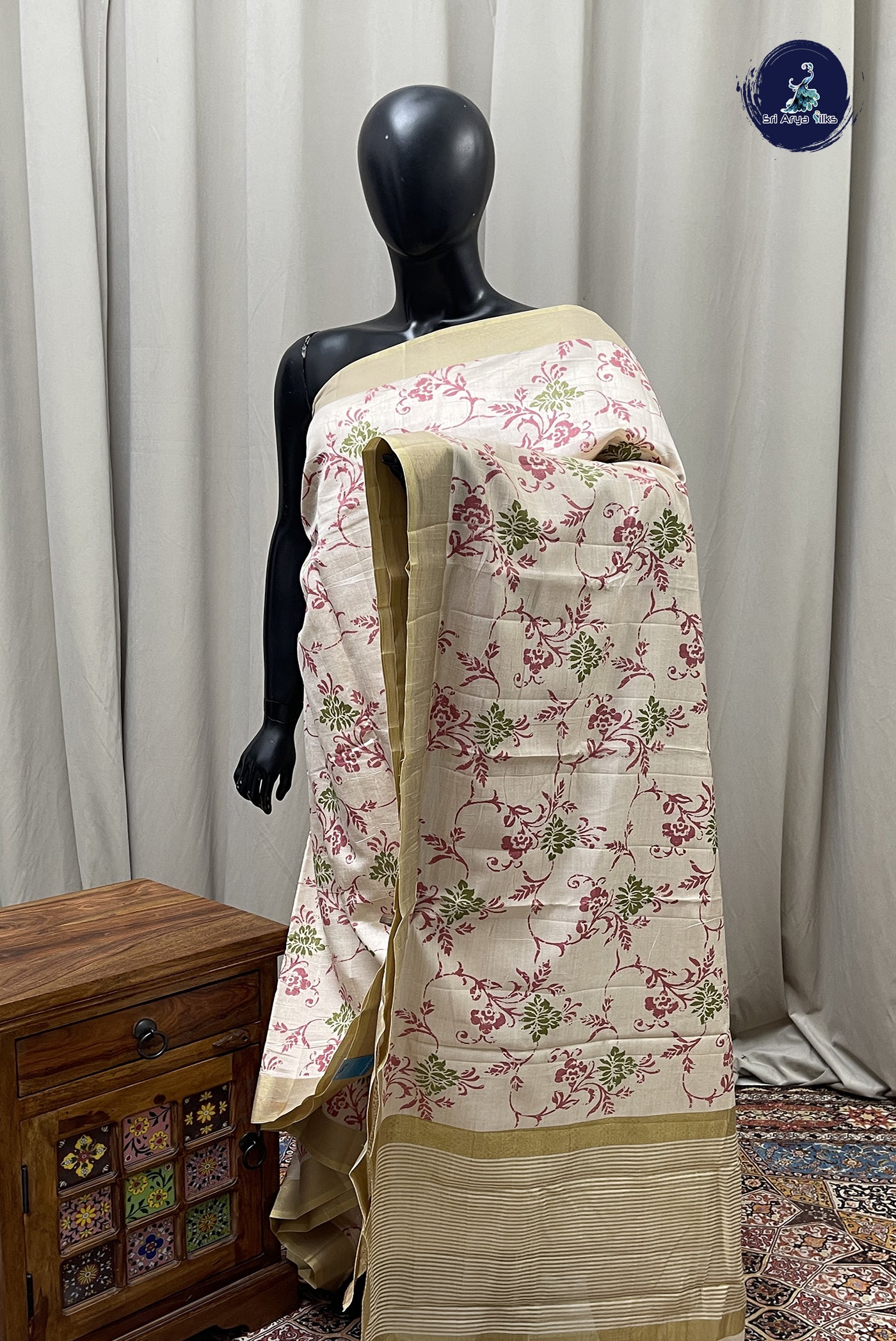 Off White Semi Tussar Saree With Printed Pattern