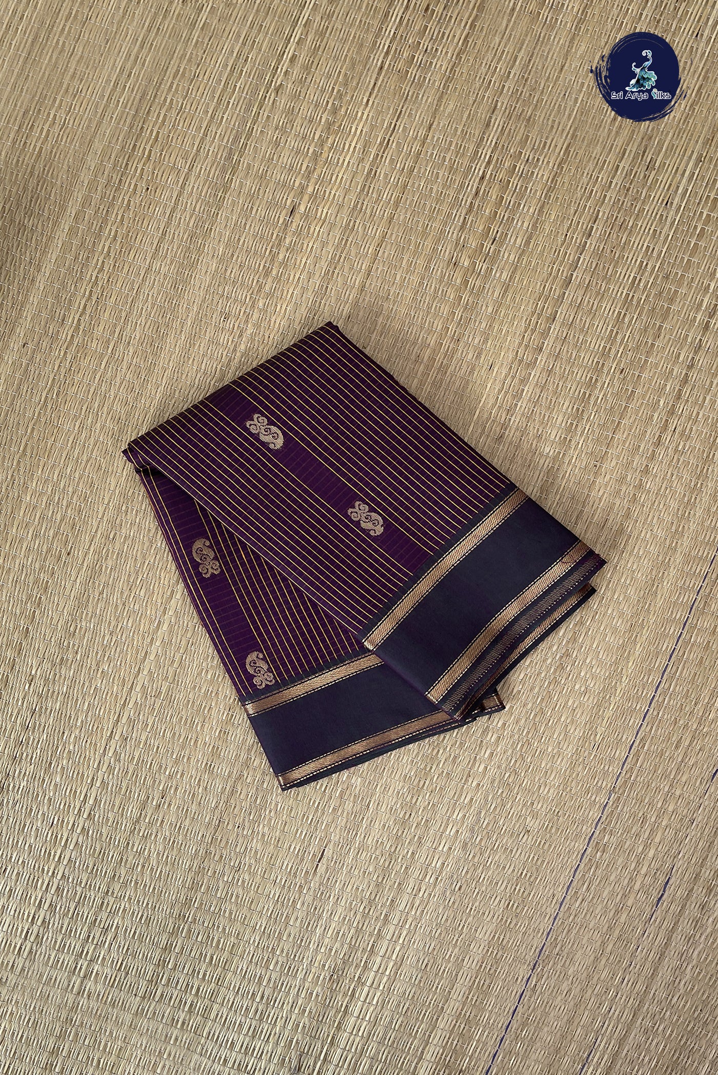 Manthulir Budget Semi Silk Cotton Saree With Checked Pattern