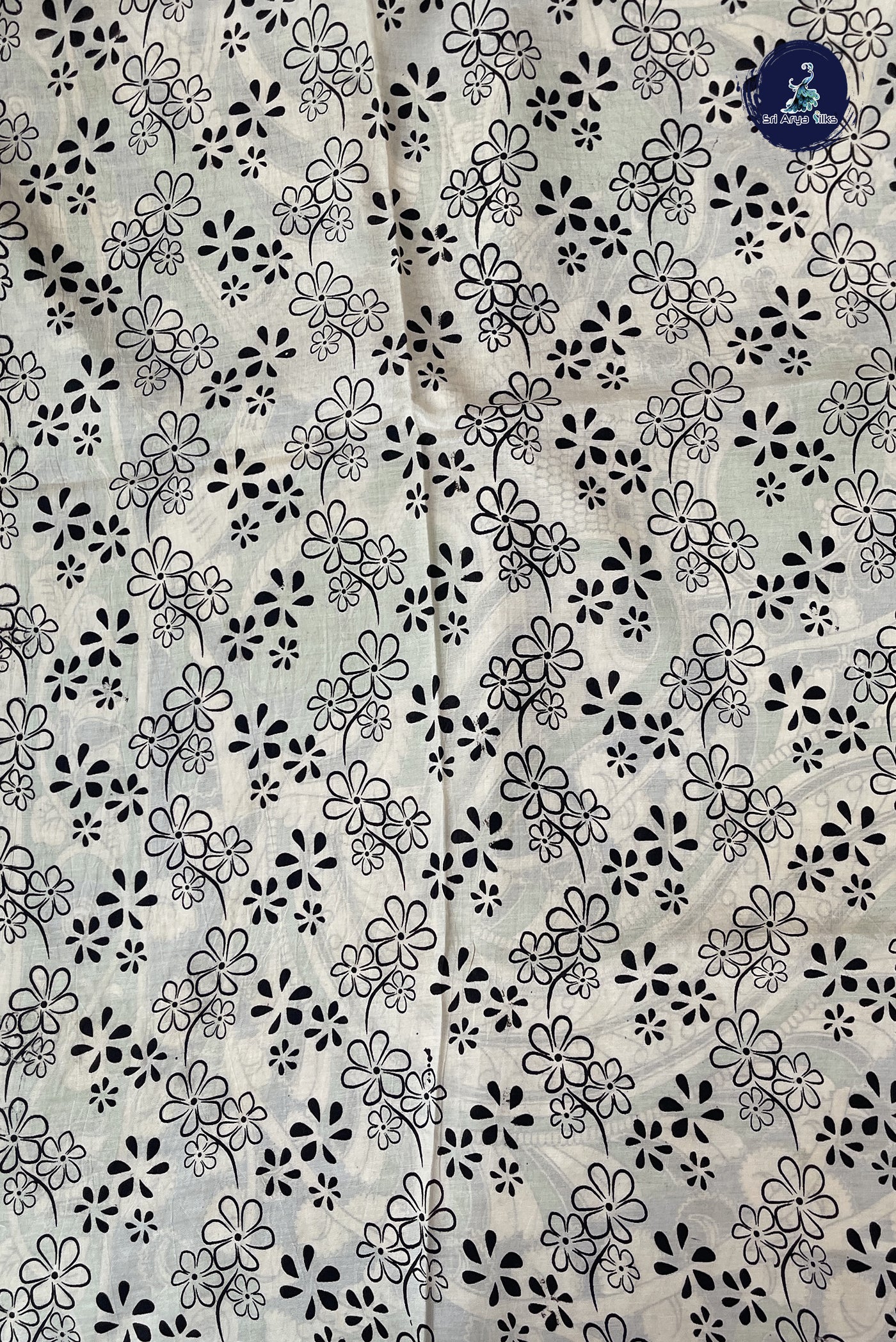 Off White Semi Silk Saree With Pichwai Print Pattern