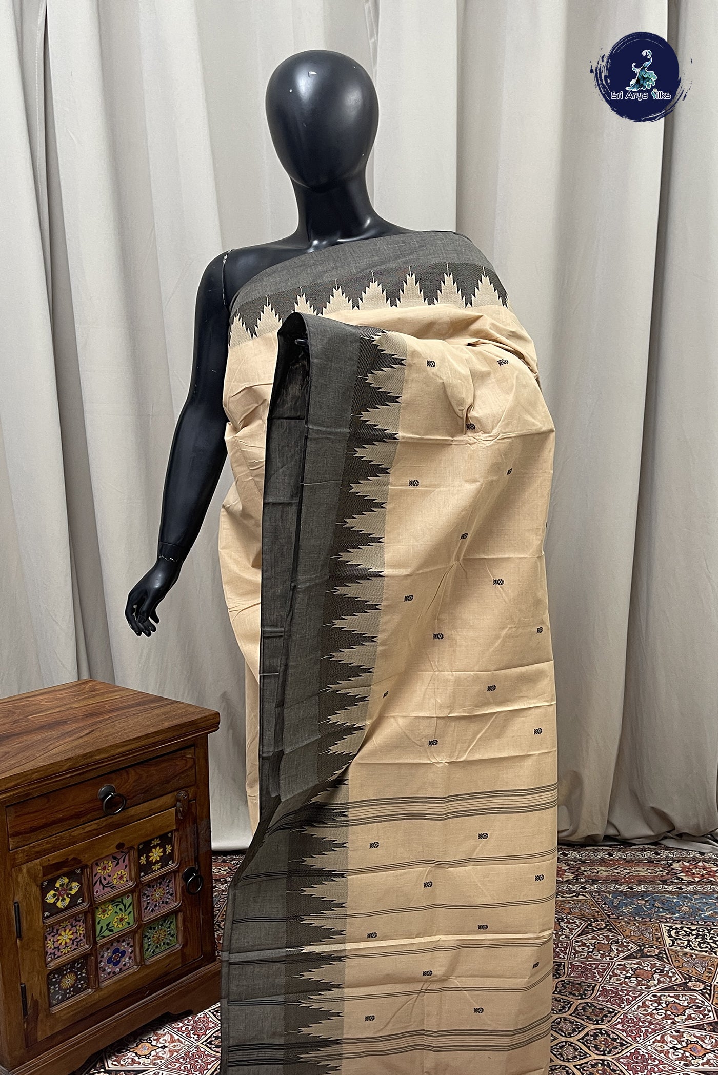 Fawn Kanchi Cotton Saree With Buttas Pattern