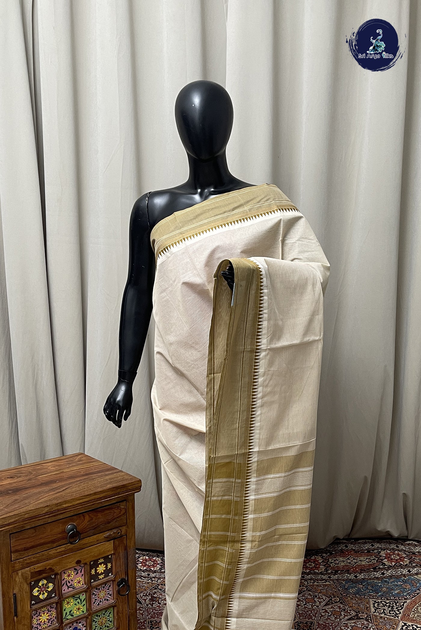 Chikku Shade Cotton Saree With Doria Lines Pattern