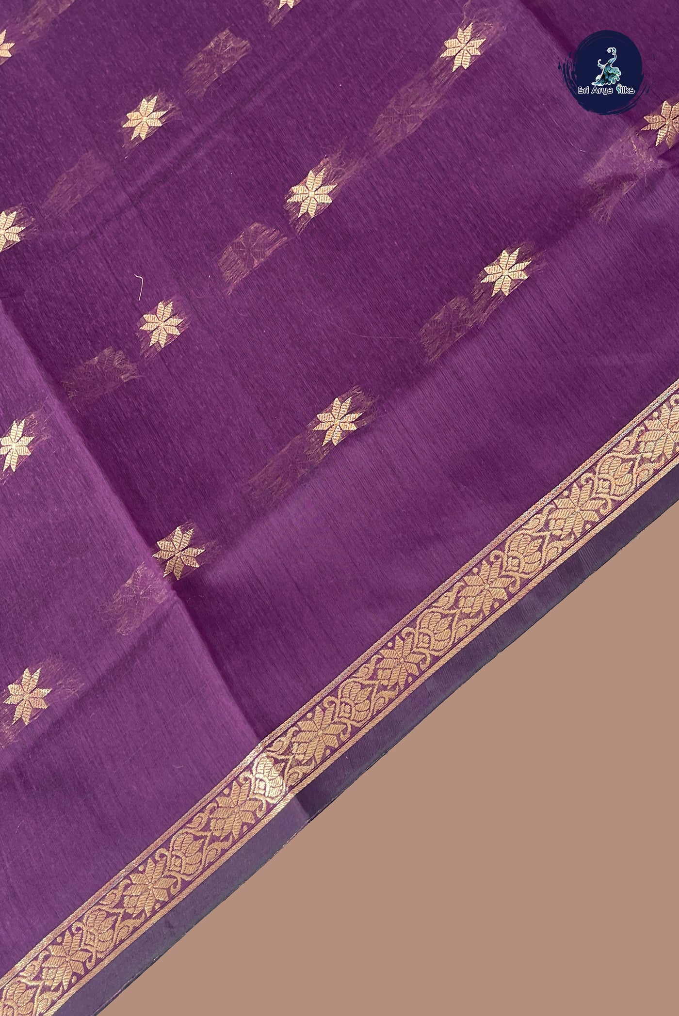 Wine Maheshwari Silk Saree With Zari Buttas Pattern
