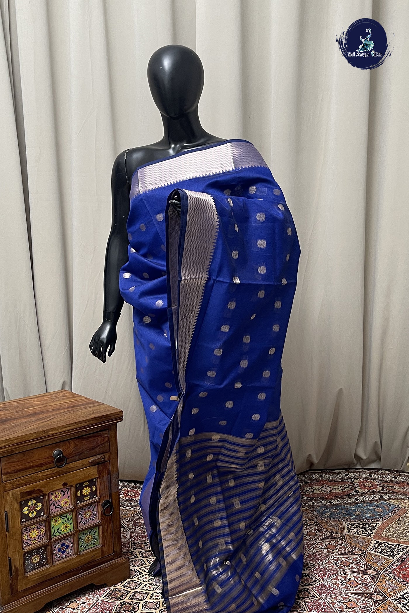 Blue Maheshwari Silk Saree With Zari Buttas Pattern