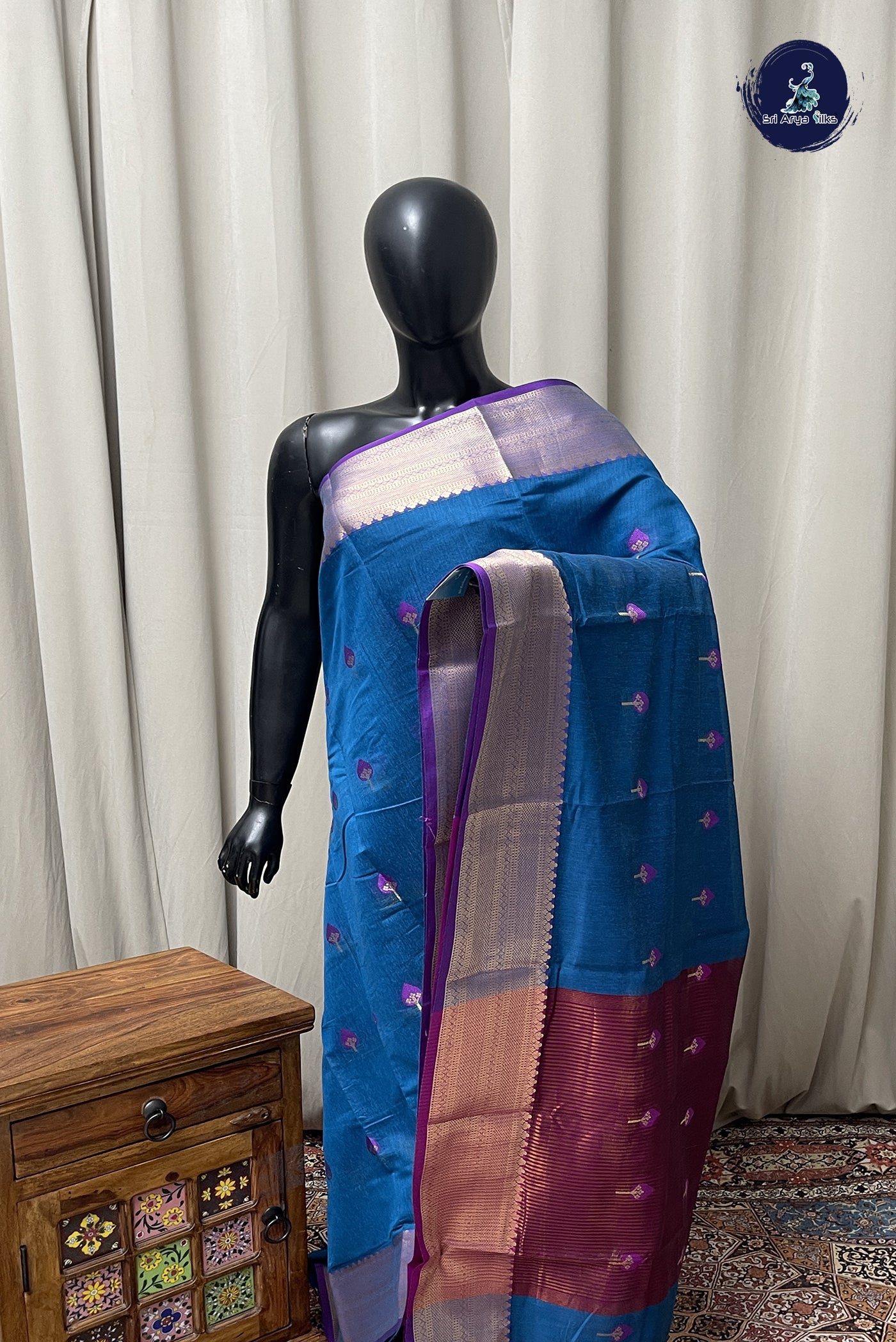 Sapphire Blue Mangalgiri Cotton Saree With Zari Buttas Pattern