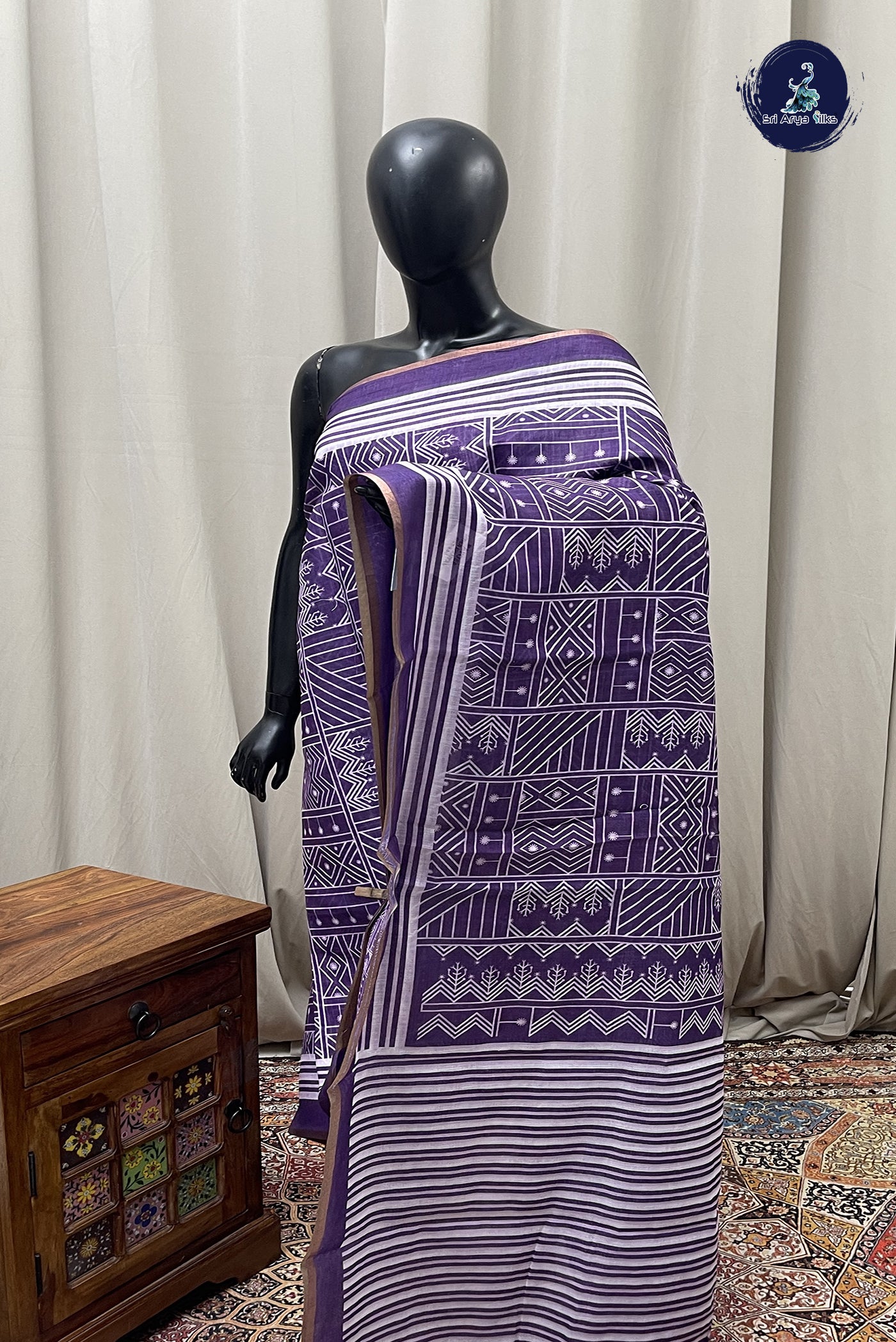 Violet Linen Saree With Printed Pattern