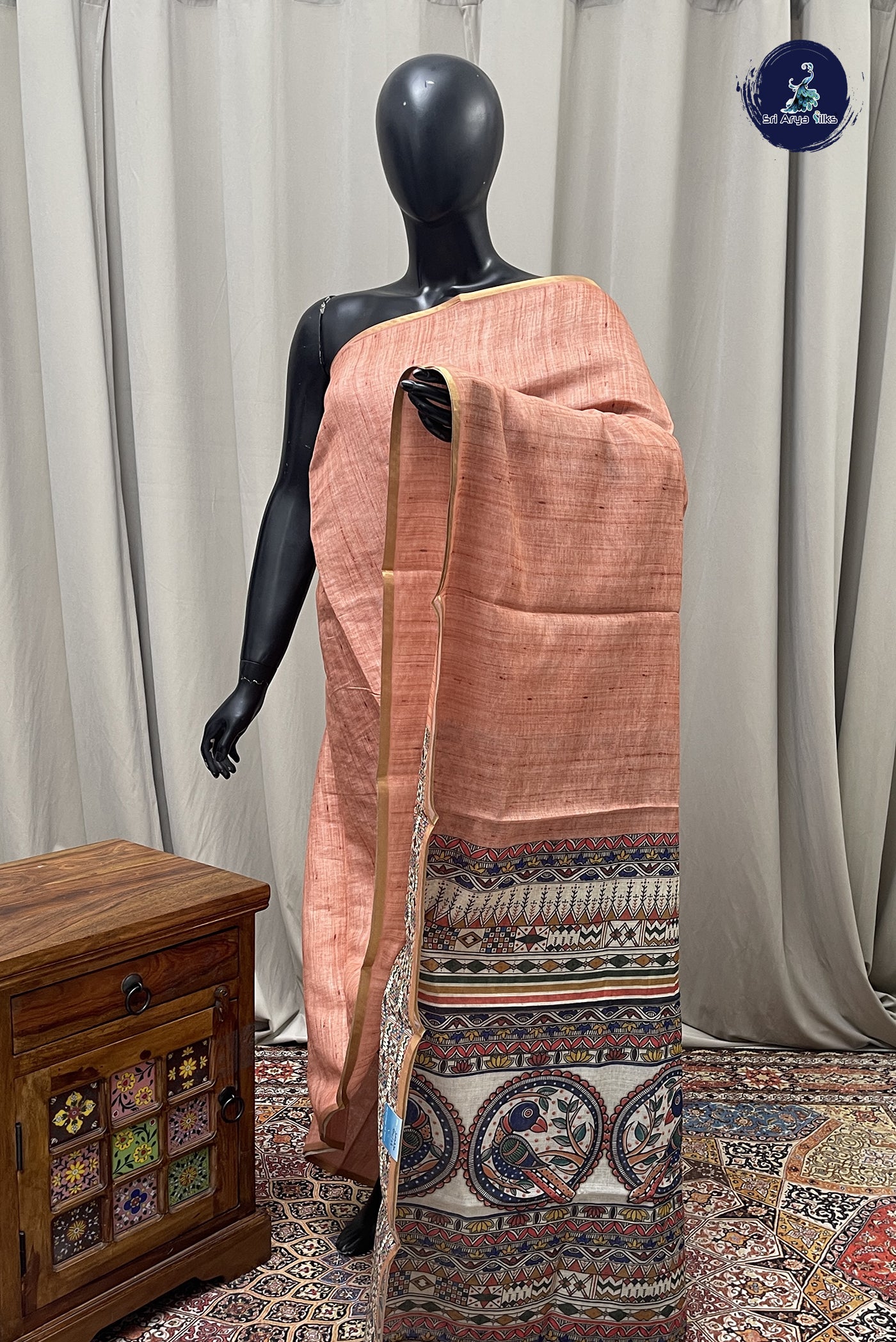 Brown Linen Saree With Plain Pattern