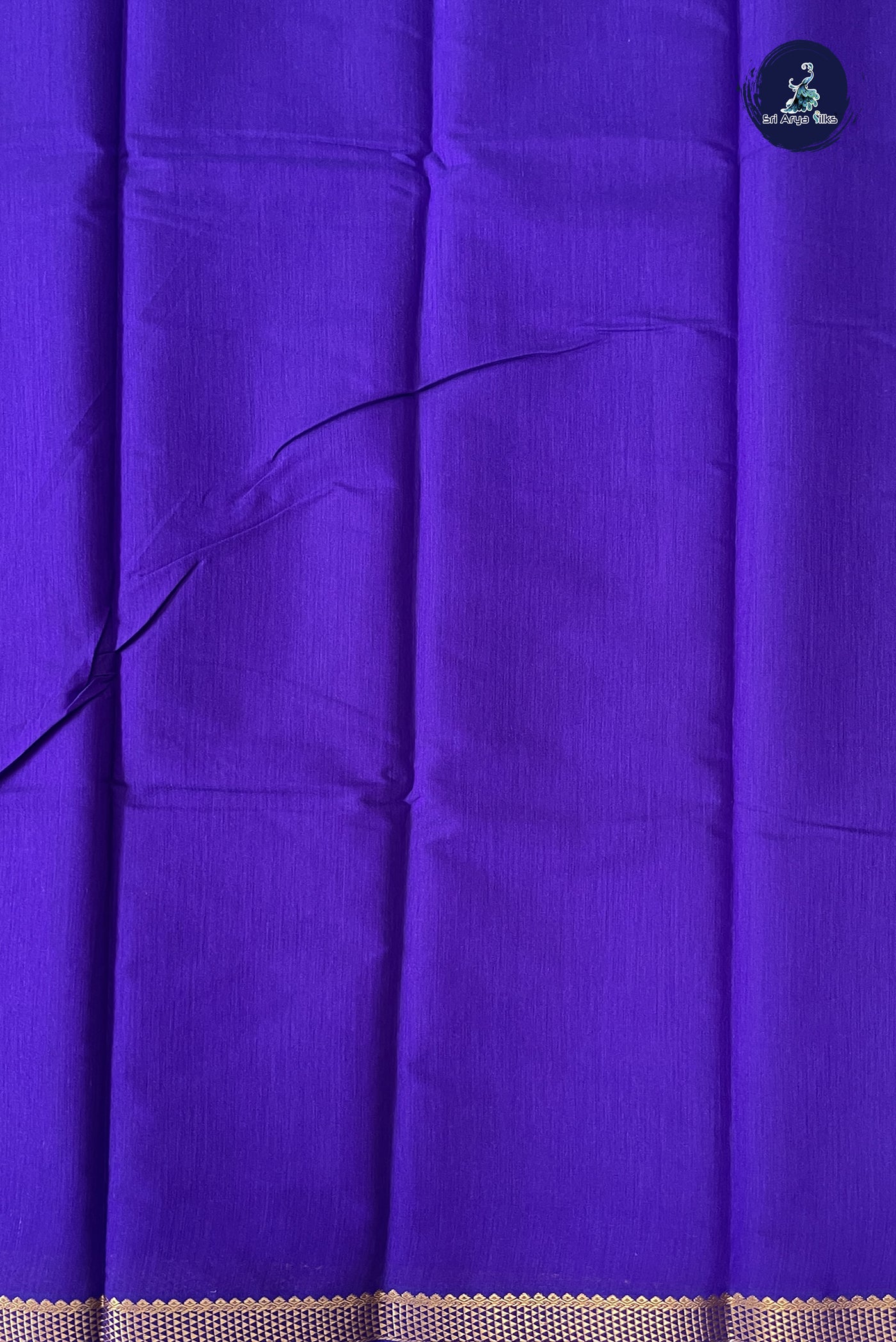 Violet Budget Semi Silk Cotton Saree With Plain Pattern