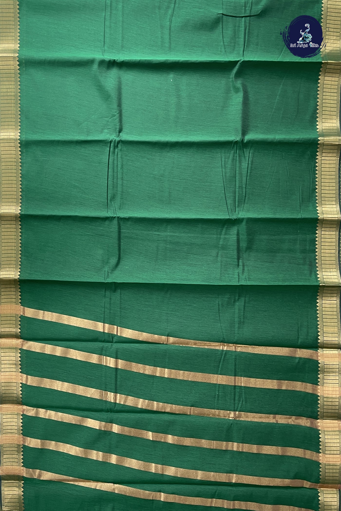 Green Budget Semi Silk Cotton Saree With Plain Pattern