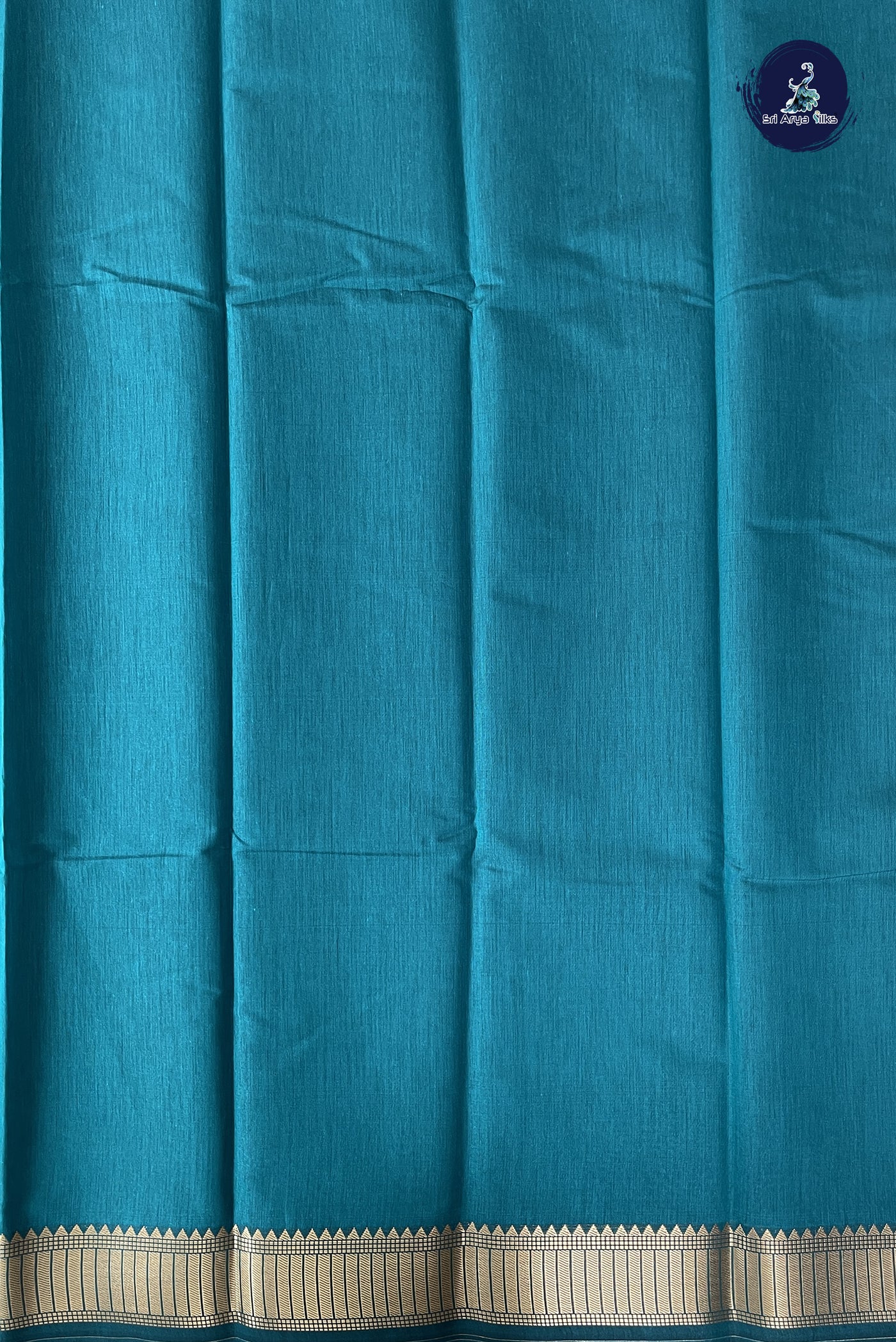 Green Budget Semi Silk Cotton Saree With Plain Pattern