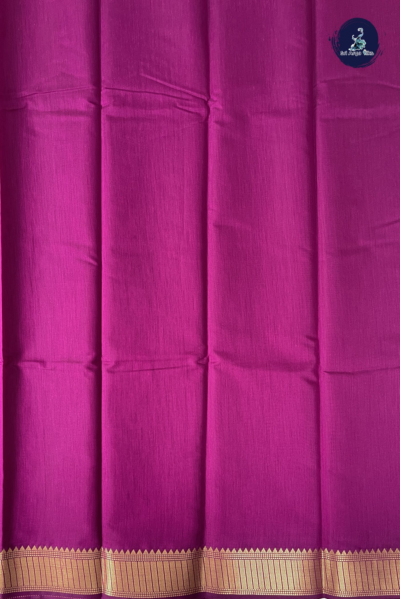 BeetRoot Shade Budget Semi Silk Cotton Saree With Plain Pattern