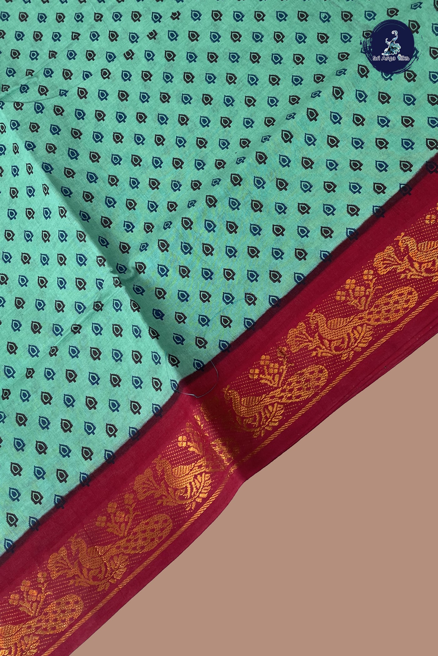 Green Cotton Saree With Printed Pattern