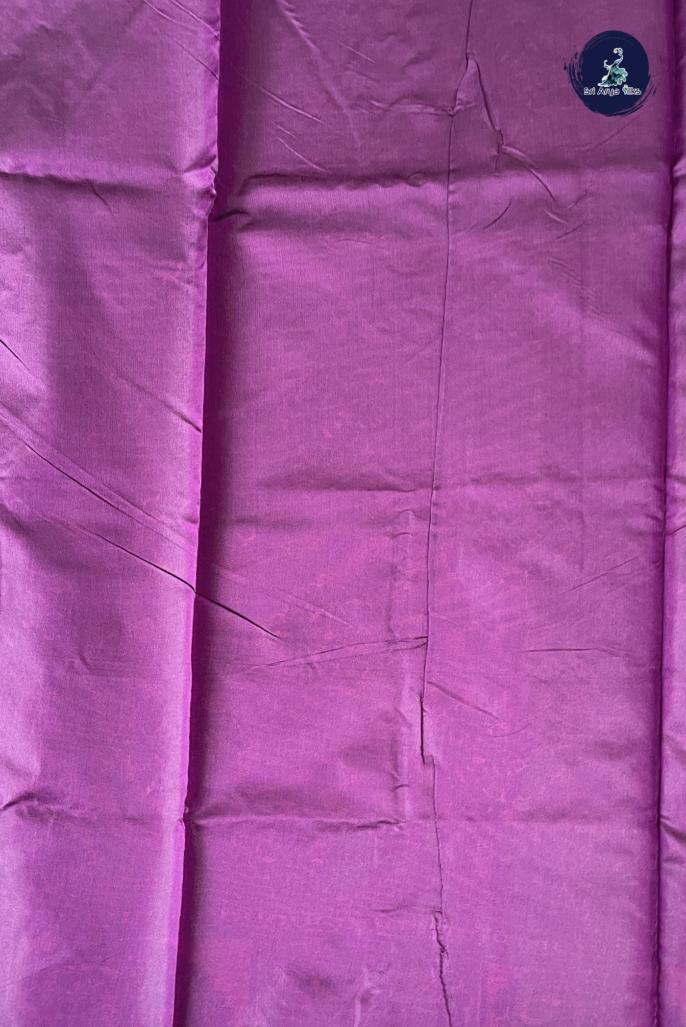 Ivory Semi Banarasi Saree With Embossed Pattern