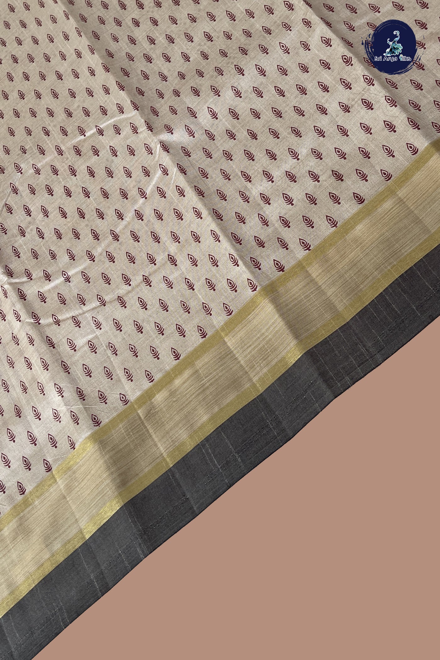 Off White Semi Tussar Saree With Printed Pattern
