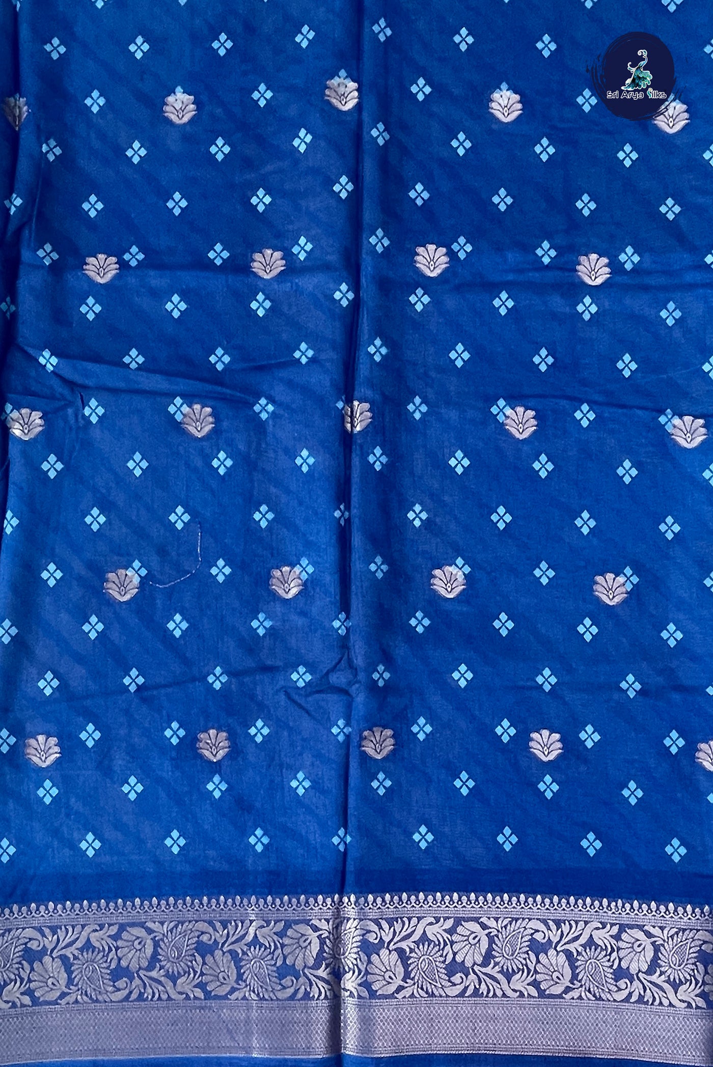 Off White Semi Crepe Silk Saree With Printed Pattern