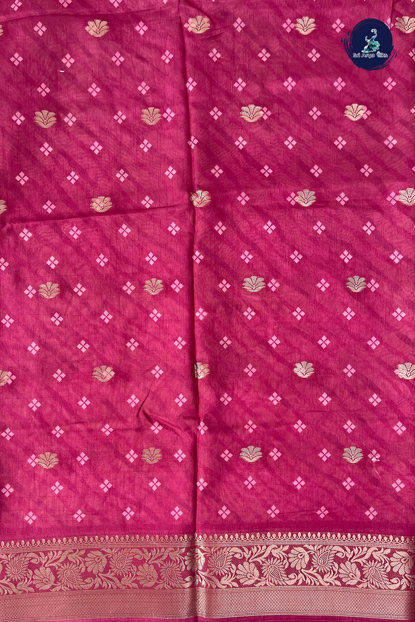 Off White Semi Crepe Silk Saree With Printed Pattern