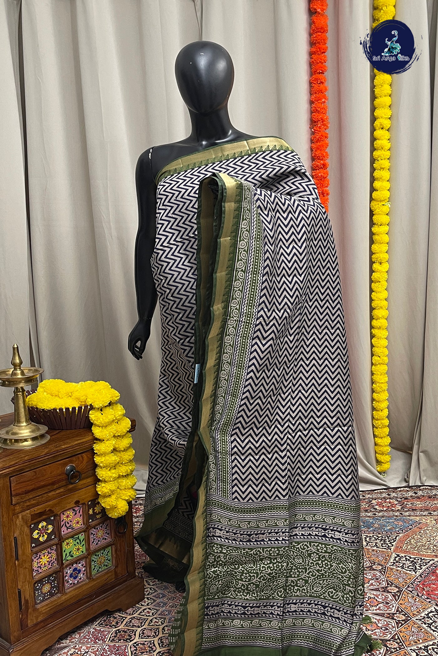 Red Semi Chanderi Saree With Printed Pattern