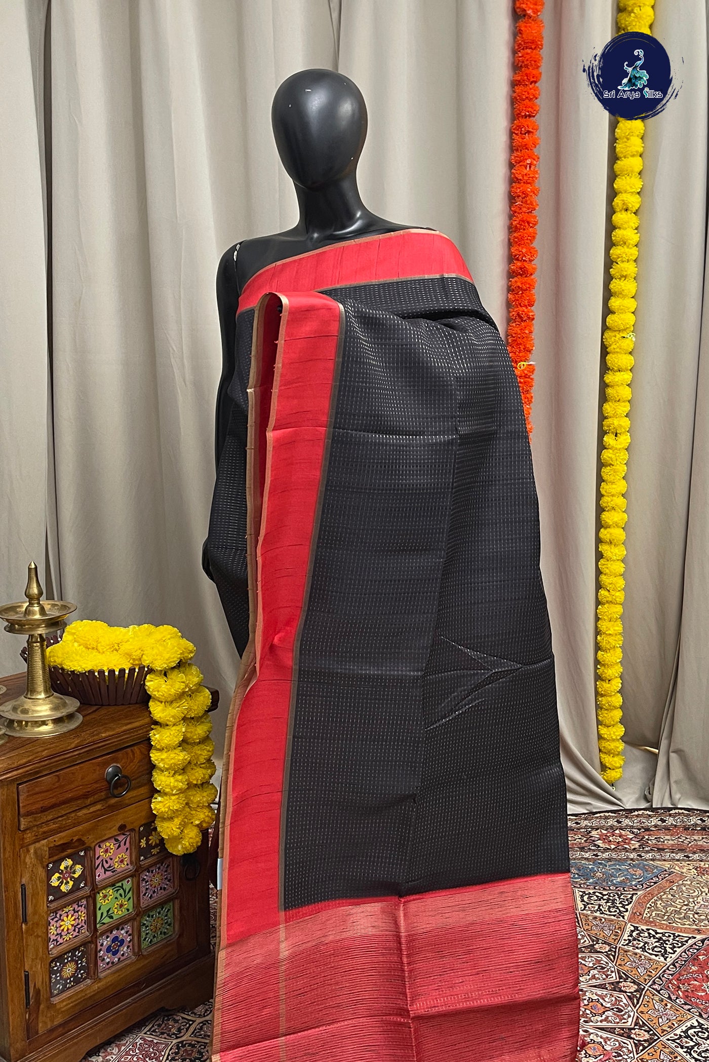 Black Semi Tussar Saree With Zari Woven Pattern