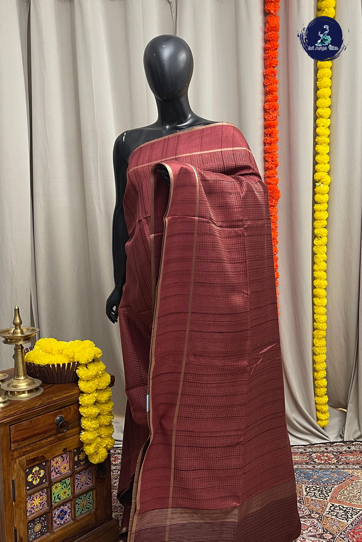 Maroon Semi Tussar Saree With Zari Woven Pattern