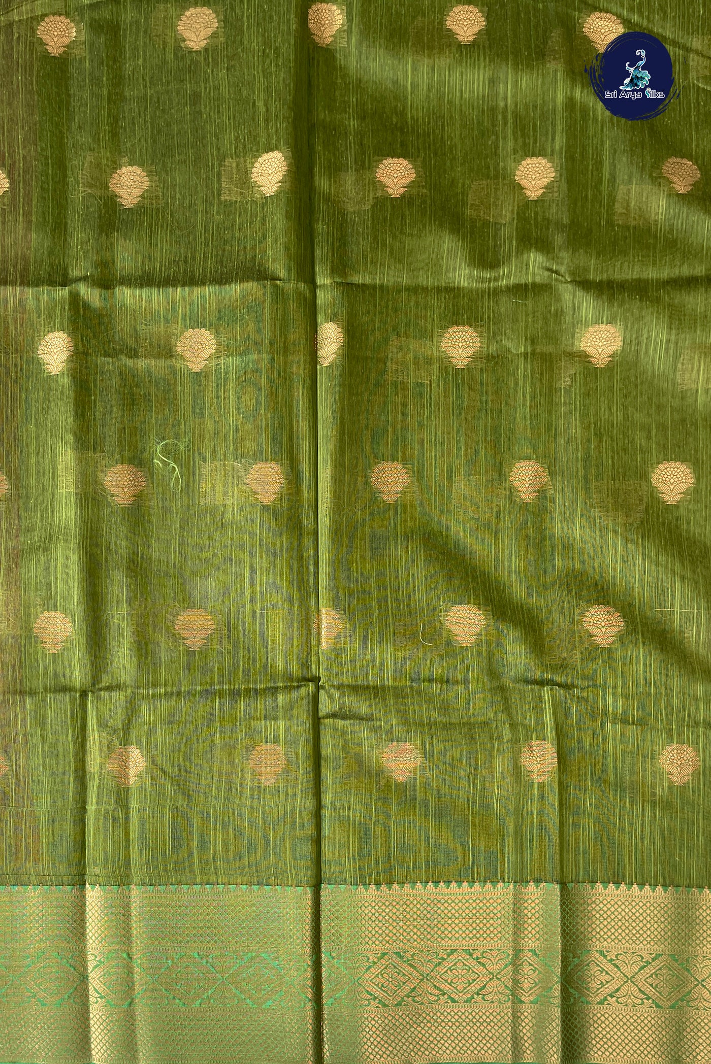 Maroon Raw Silk Saree With Zari Buttas Pattern