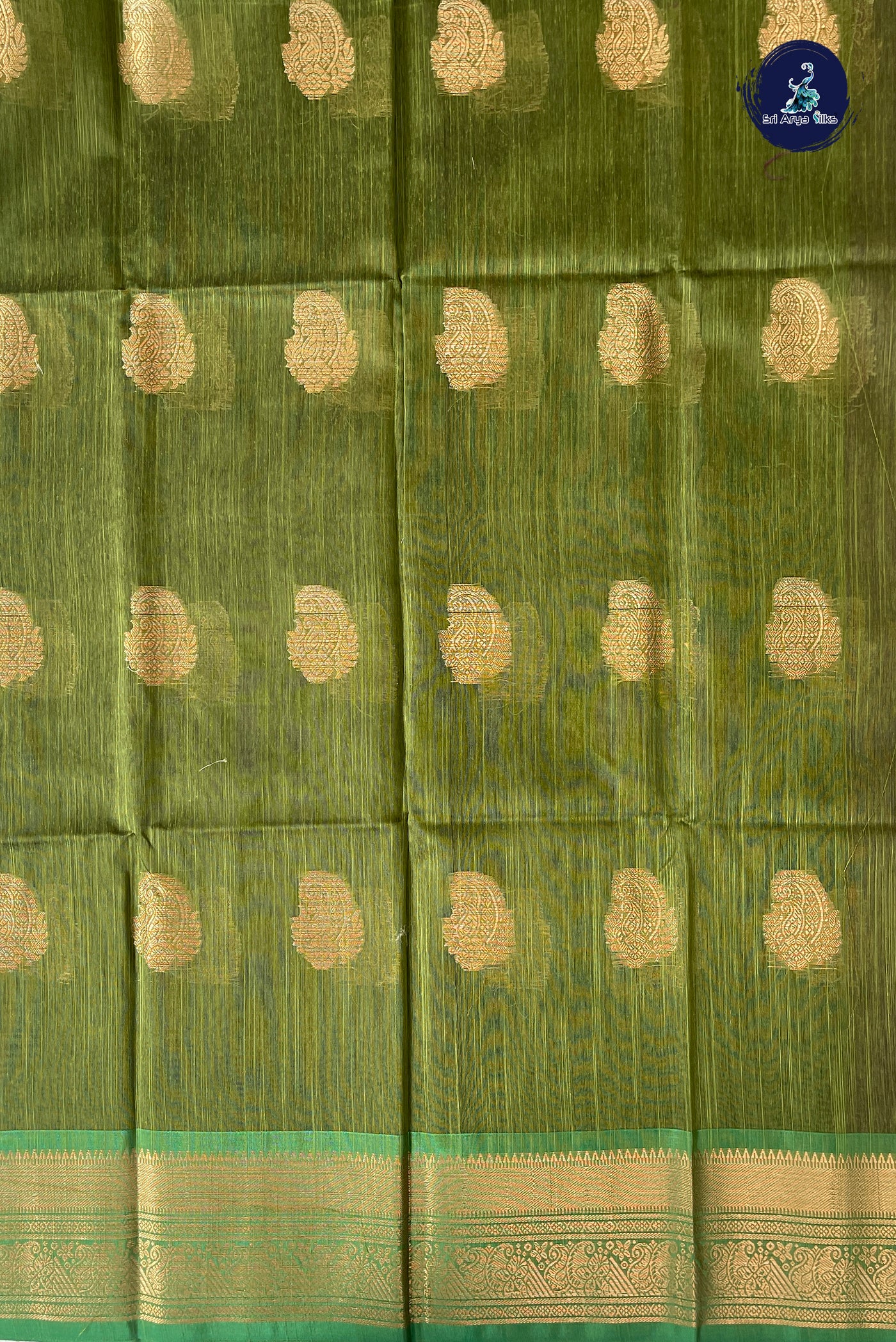 Purple Raw Silk Saree With Zari Buttas Pattern