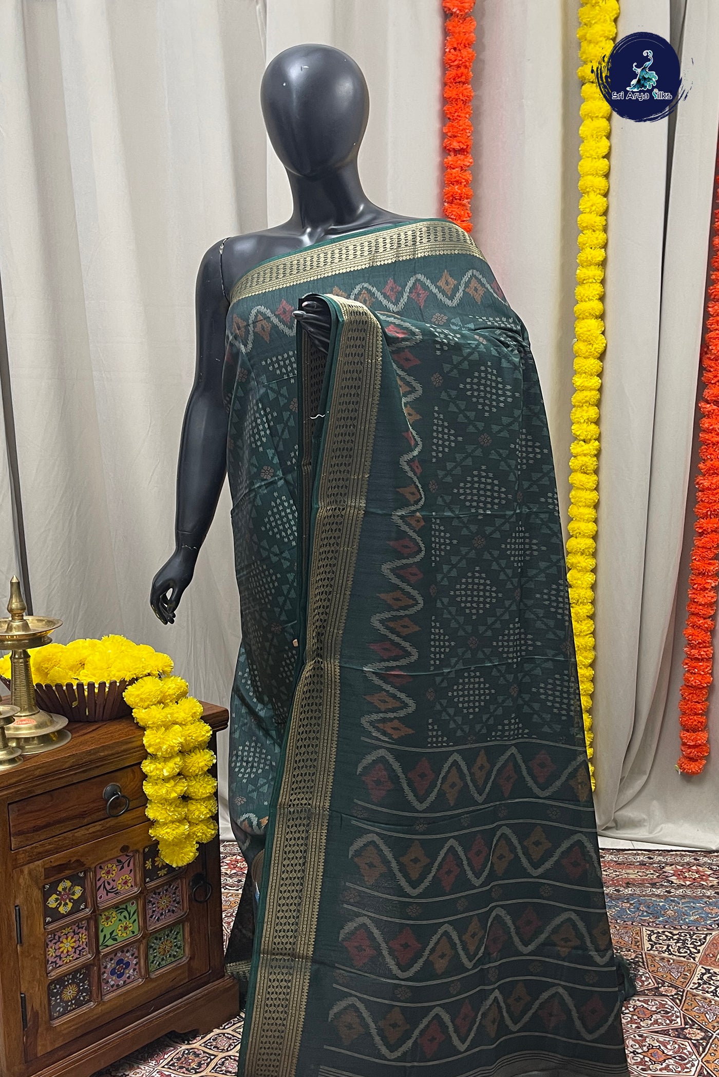 Bottle Green Semi Crepe Silk Saree With Printed Pattern