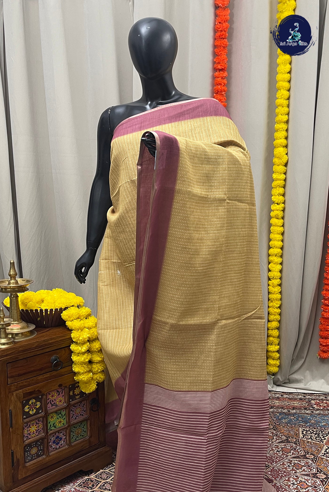 Mustard Yellow Linen Saree With Printed Pattern