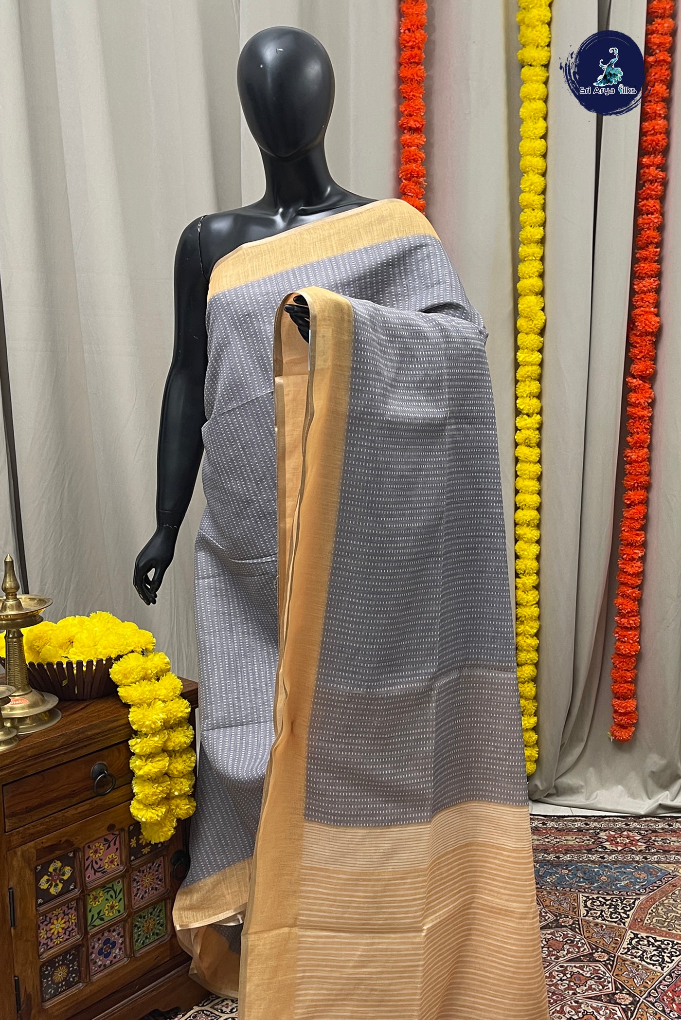 Grey Linen Saree With Printed Pattern