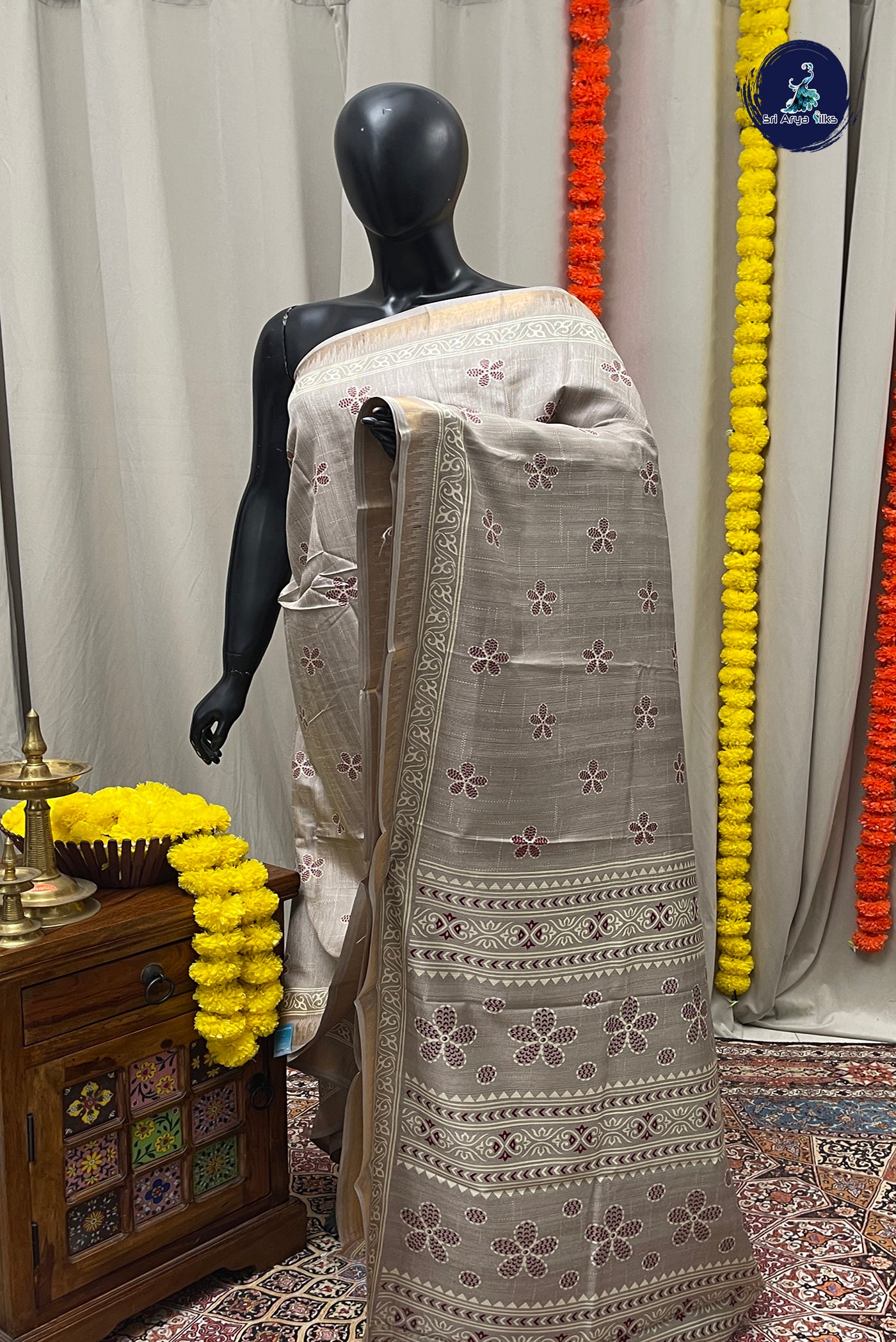 Pastel Shade Semi Crepe Silk Saree With Printed Pattern