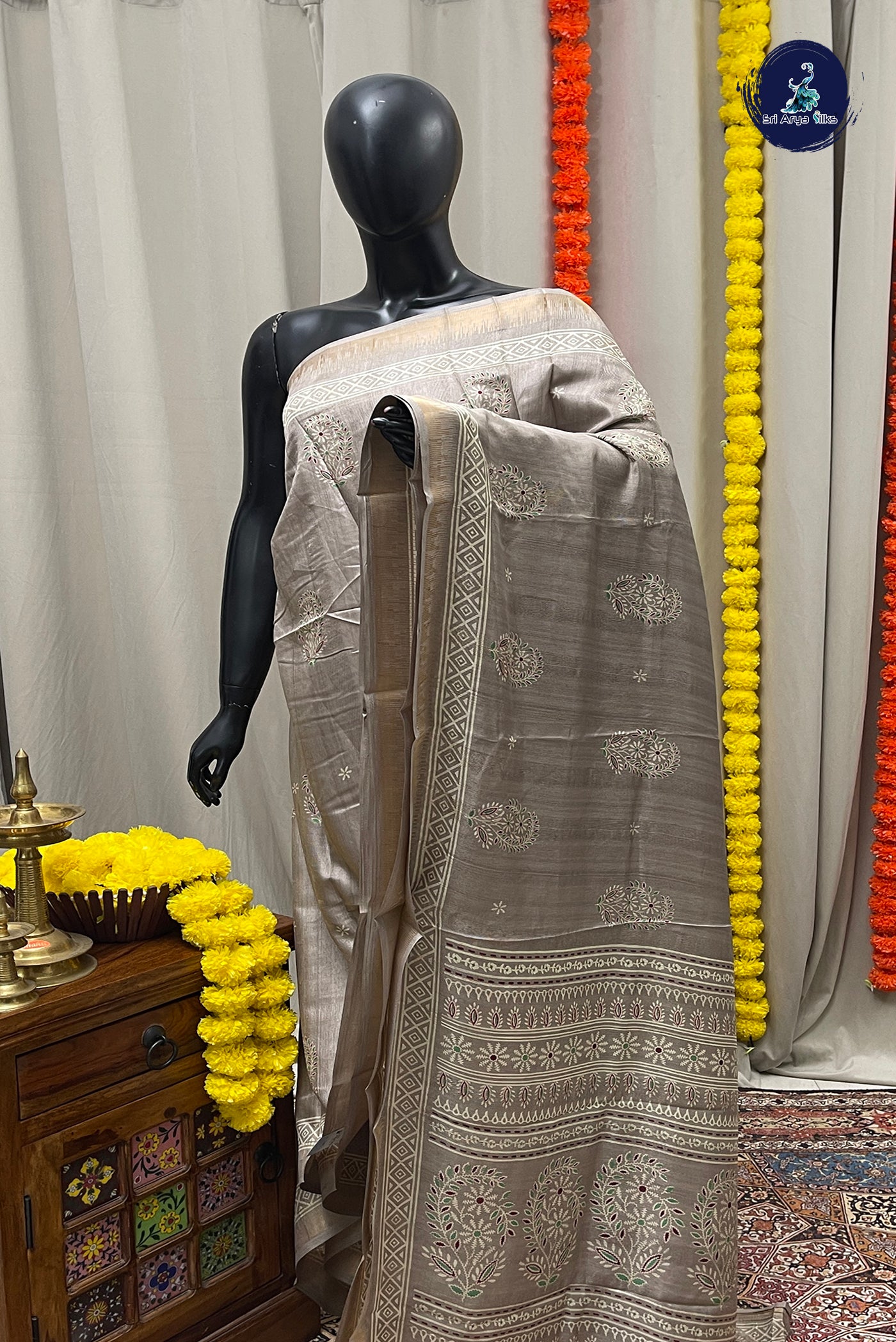 Pastel Shade Semi Crepe Silk Saree With Printed Pattern