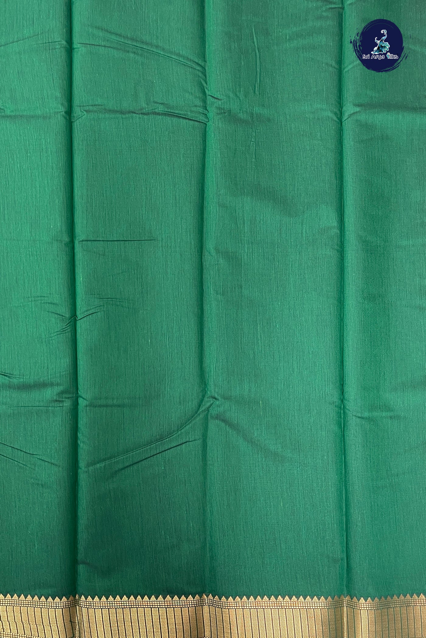 Green Budget Semi Silk Cotton Saree With Plain Pattern