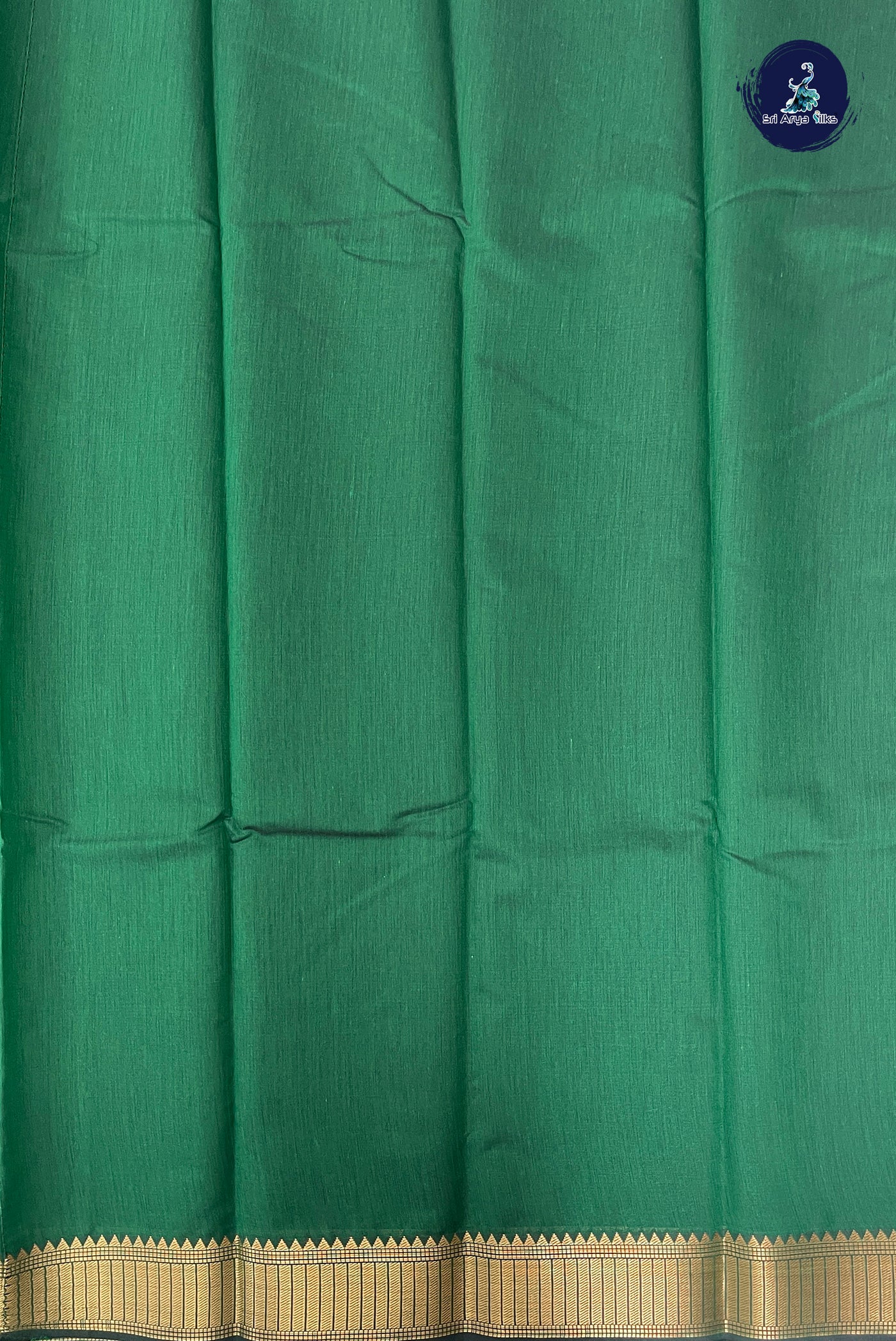 Green Budget Semi Silk Cotton Saree With Plain Pattern