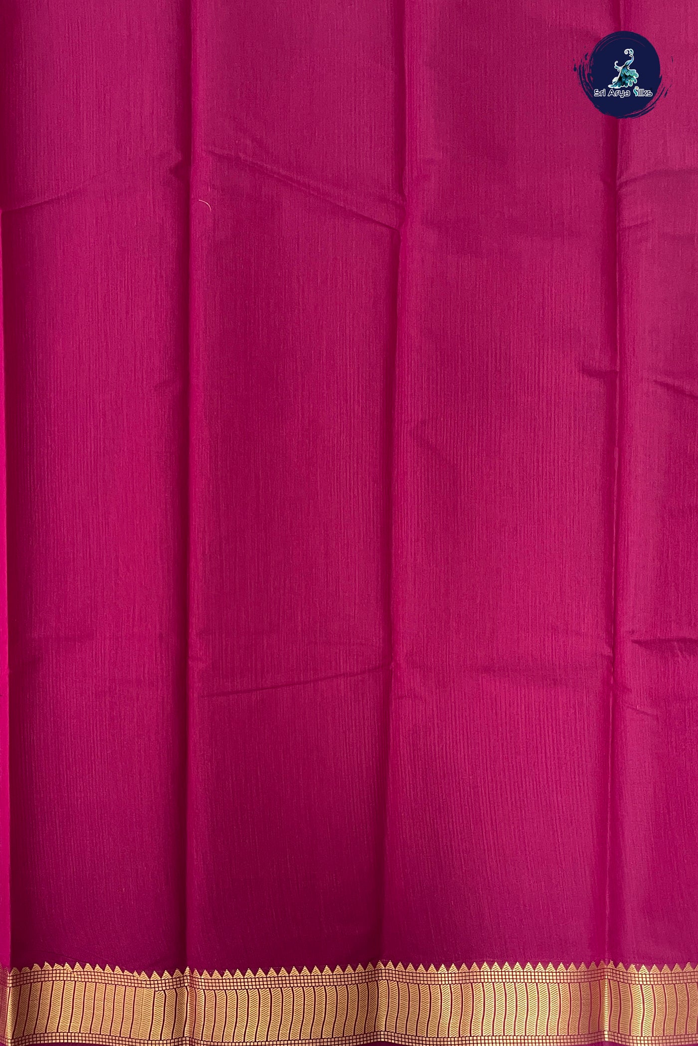 BeetRoot Shade Budget Semi Silk Cotton Saree With Plain Pattern