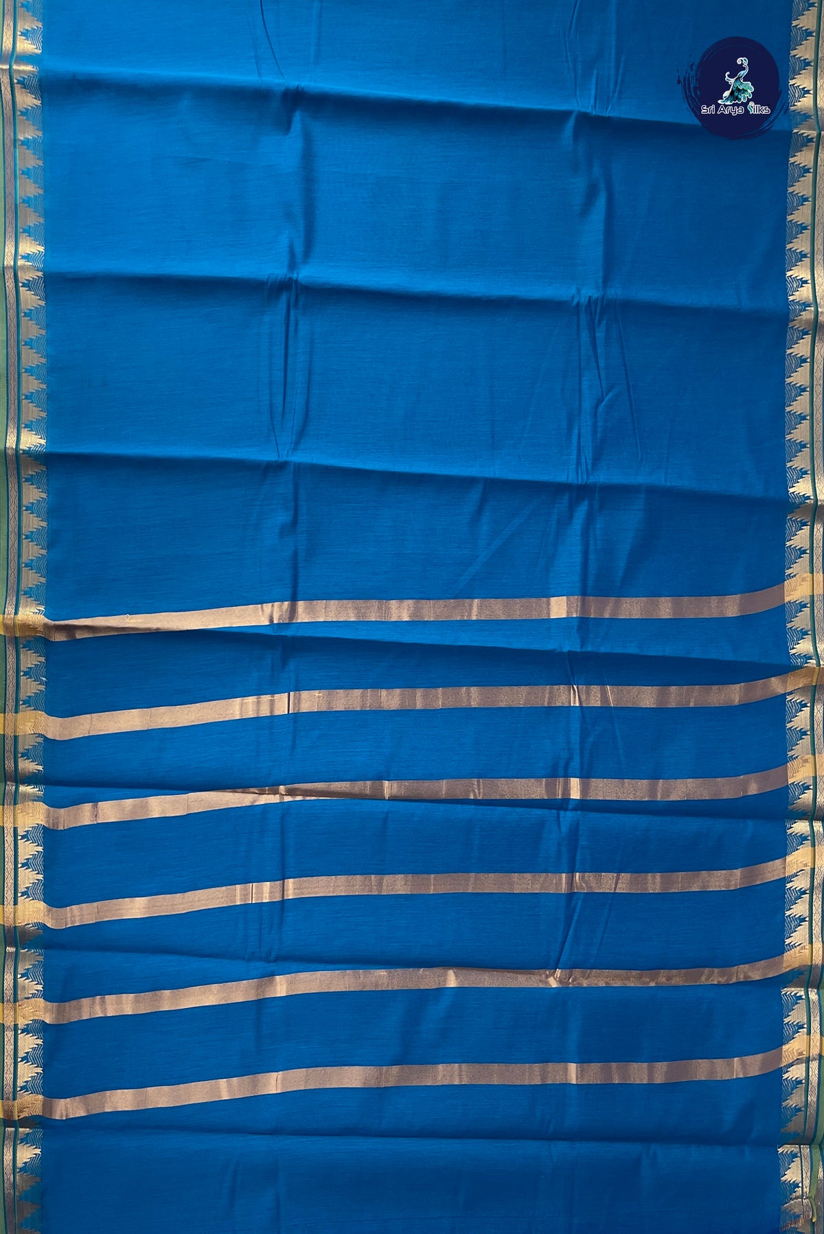 Sapphire Blue Budget Semi Silk Cotton Saree With Plain Pattern