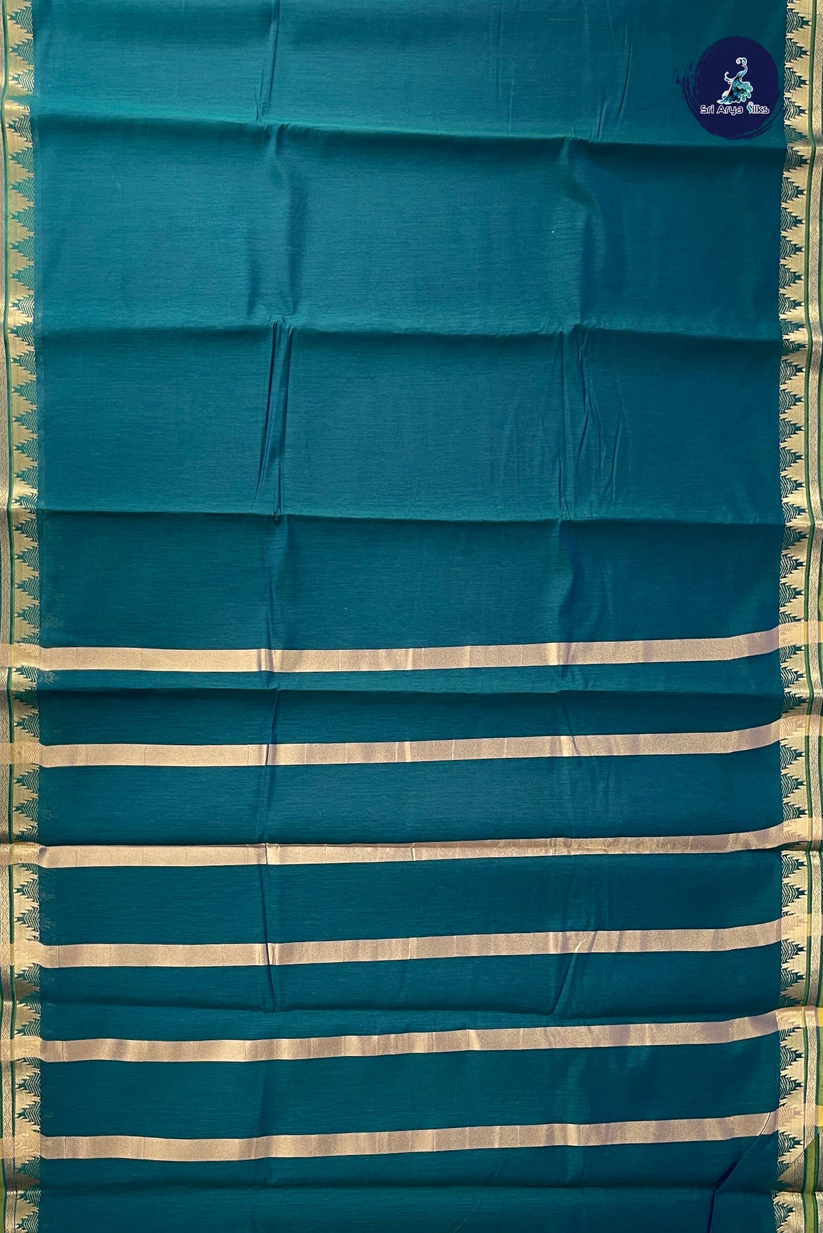 Green Budget Semi Silk Cotton Saree With Plain Pattern