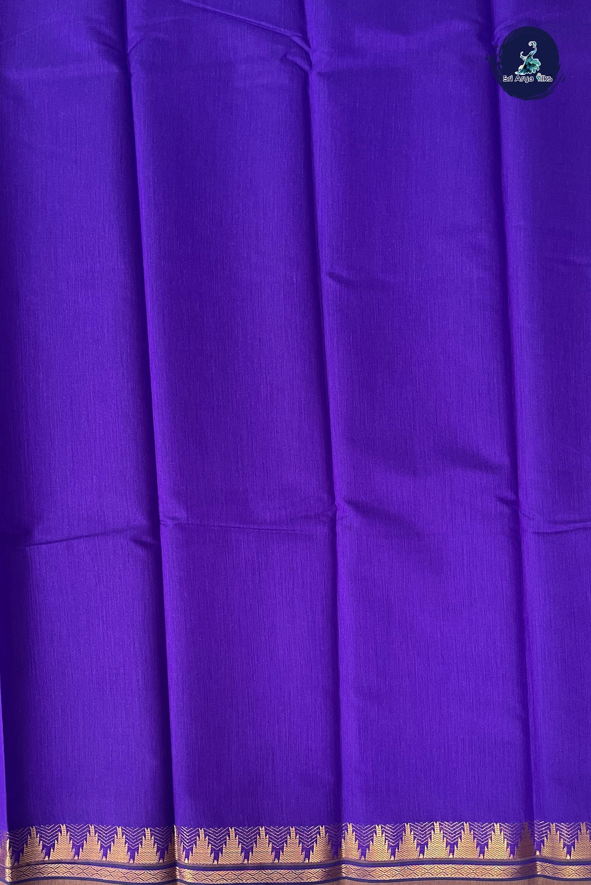 Violet Budget Semi Silk Cotton Saree With Plain Pattern