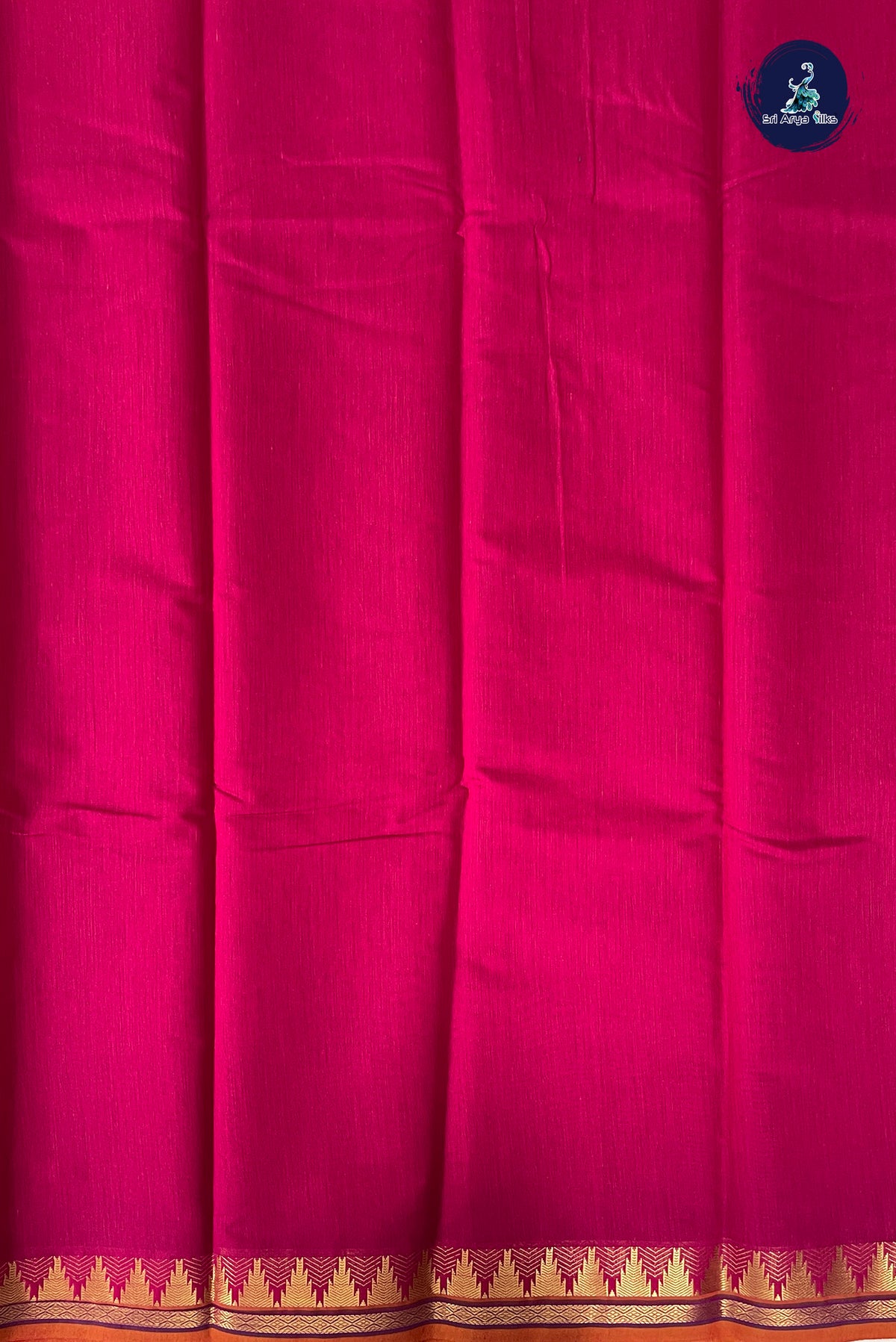BeetRoot Shade Budget Semi Silk Cotton Saree With Plain Pattern