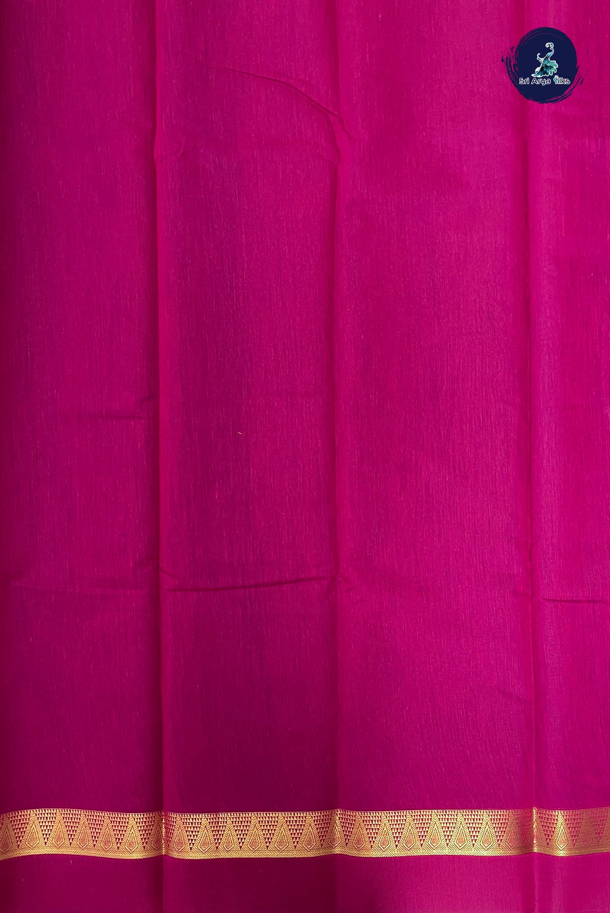 Magenta Budget Semi Silk Cotton Saree With Vaira Oosi Pattern