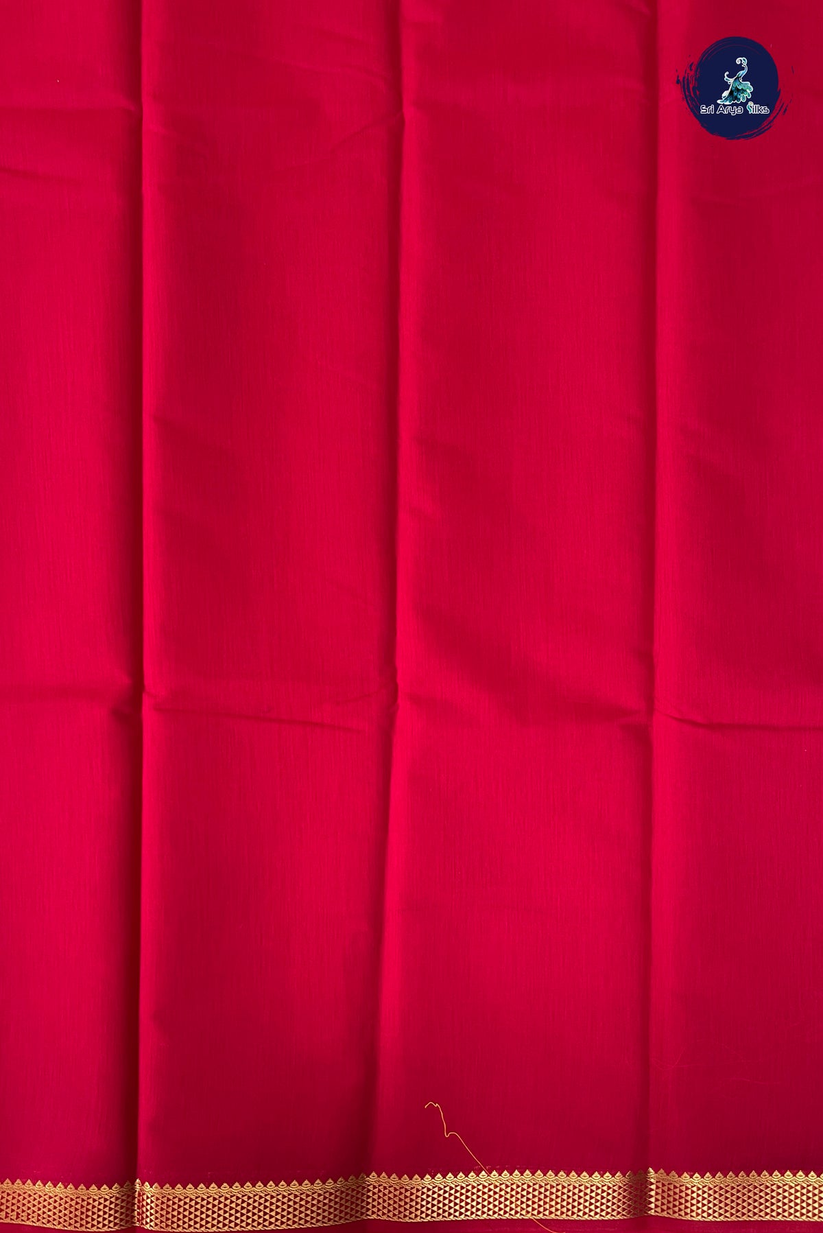 Dark Pink Budget Semi Silk Cotton Saree With Plain Pattern