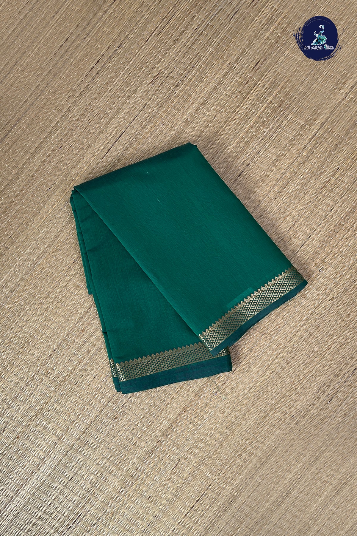 Green Budget Semi Silk Cotton Saree With Plain Pattern