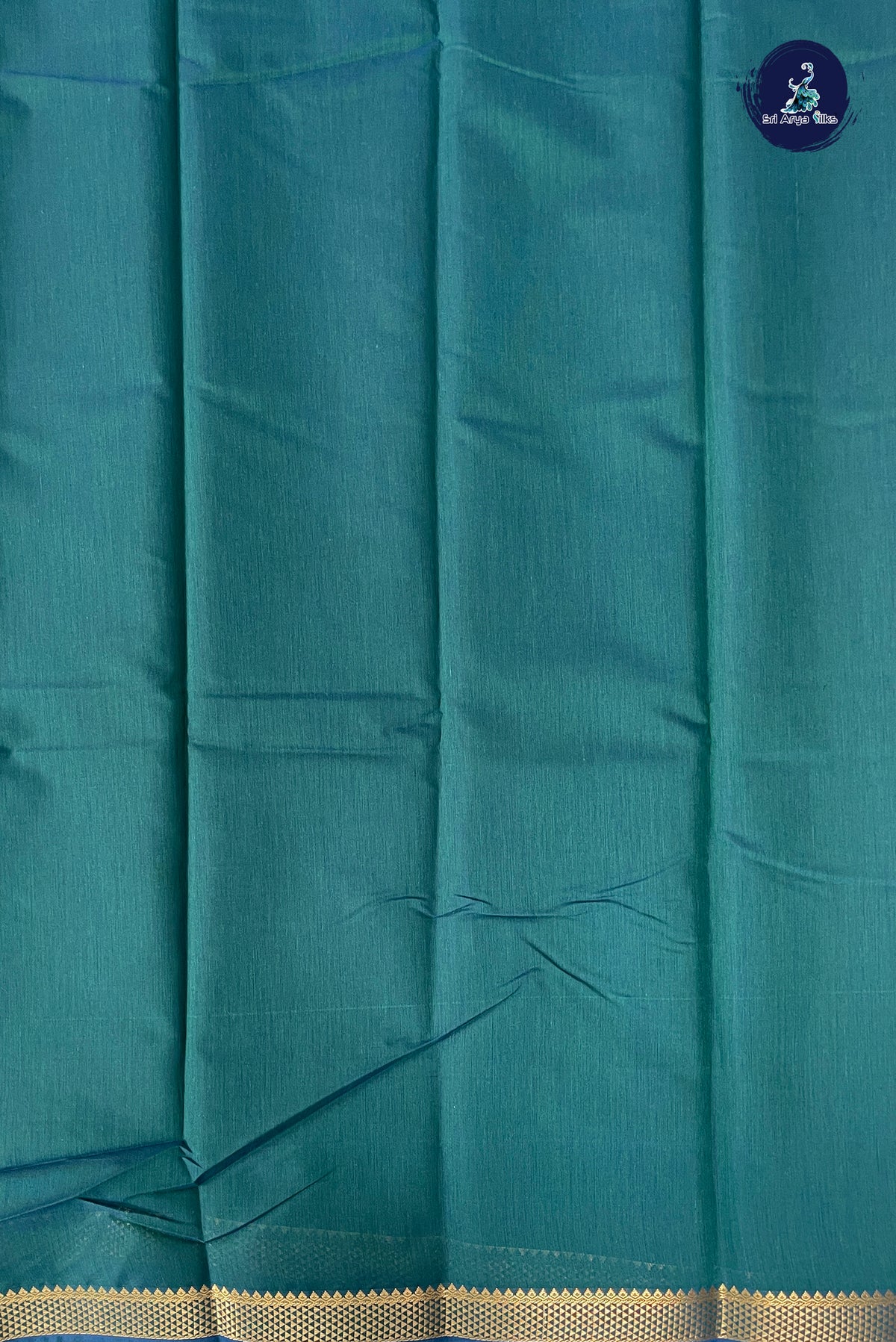 Green Budget Semi Silk Cotton Saree With Plain Pattern