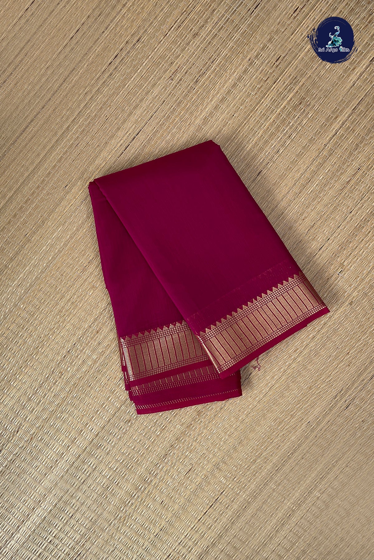 BeetRoot Shade Budget Semi Silk Cotton Saree With Plain Pattern