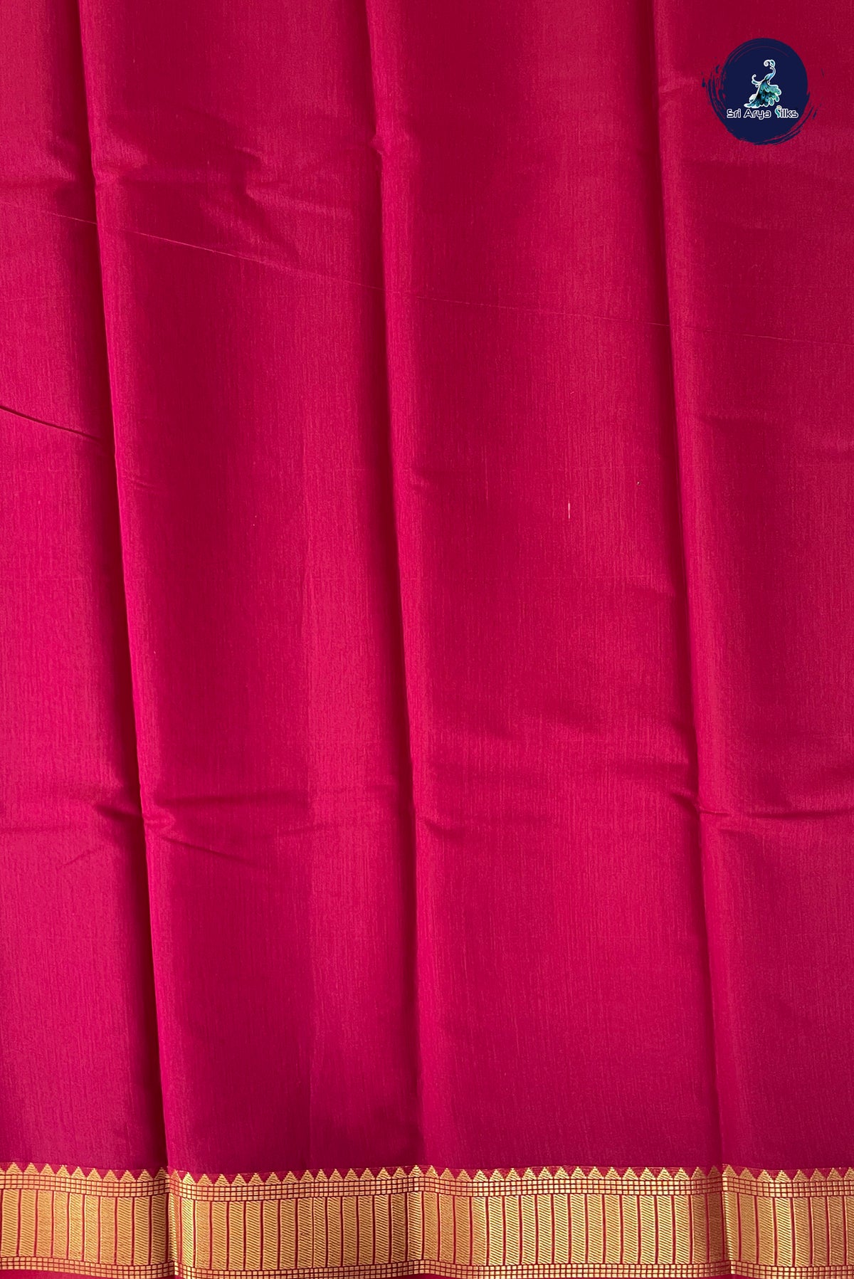 BeetRoot Shade Budget Semi Silk Cotton Saree With Plain Pattern