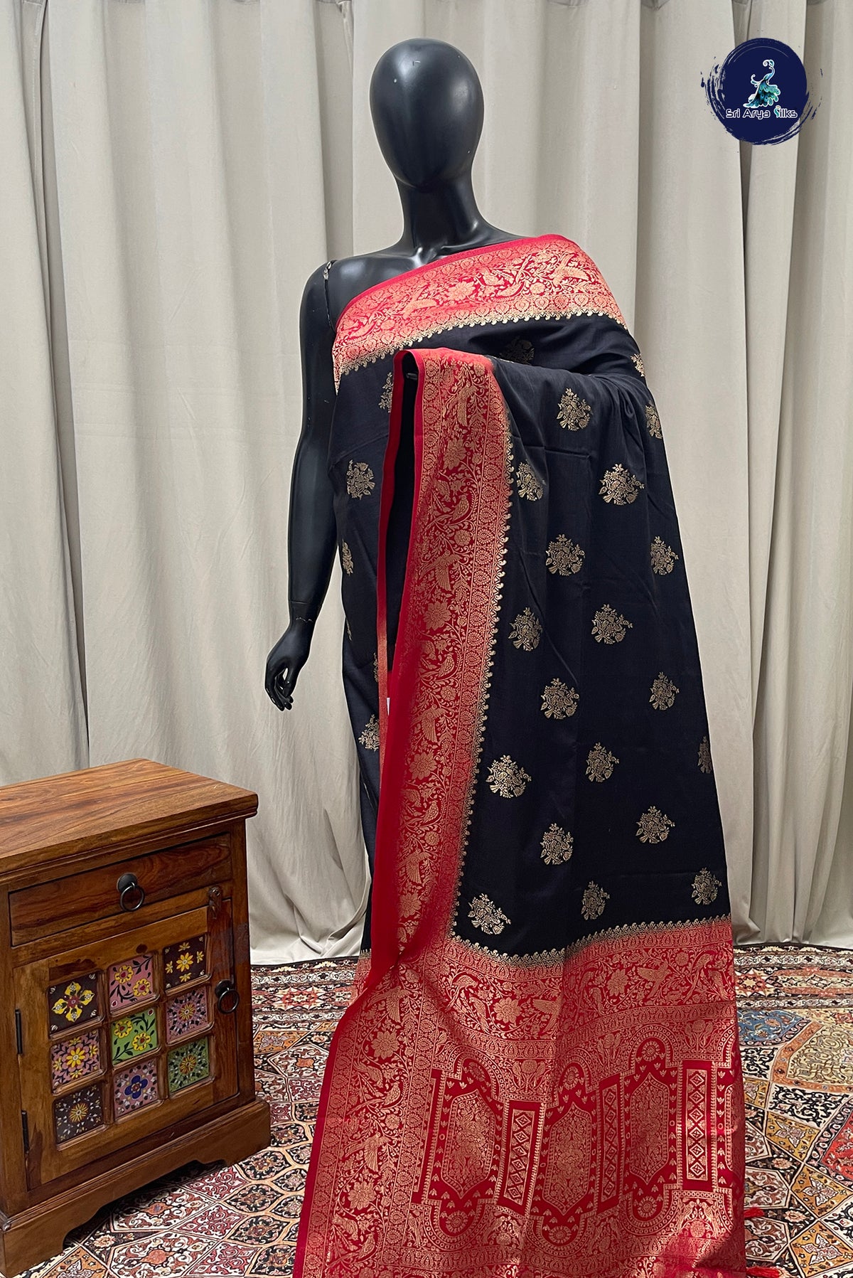 Black Semi Raw Silk Saree With Zari Buttas Pattern