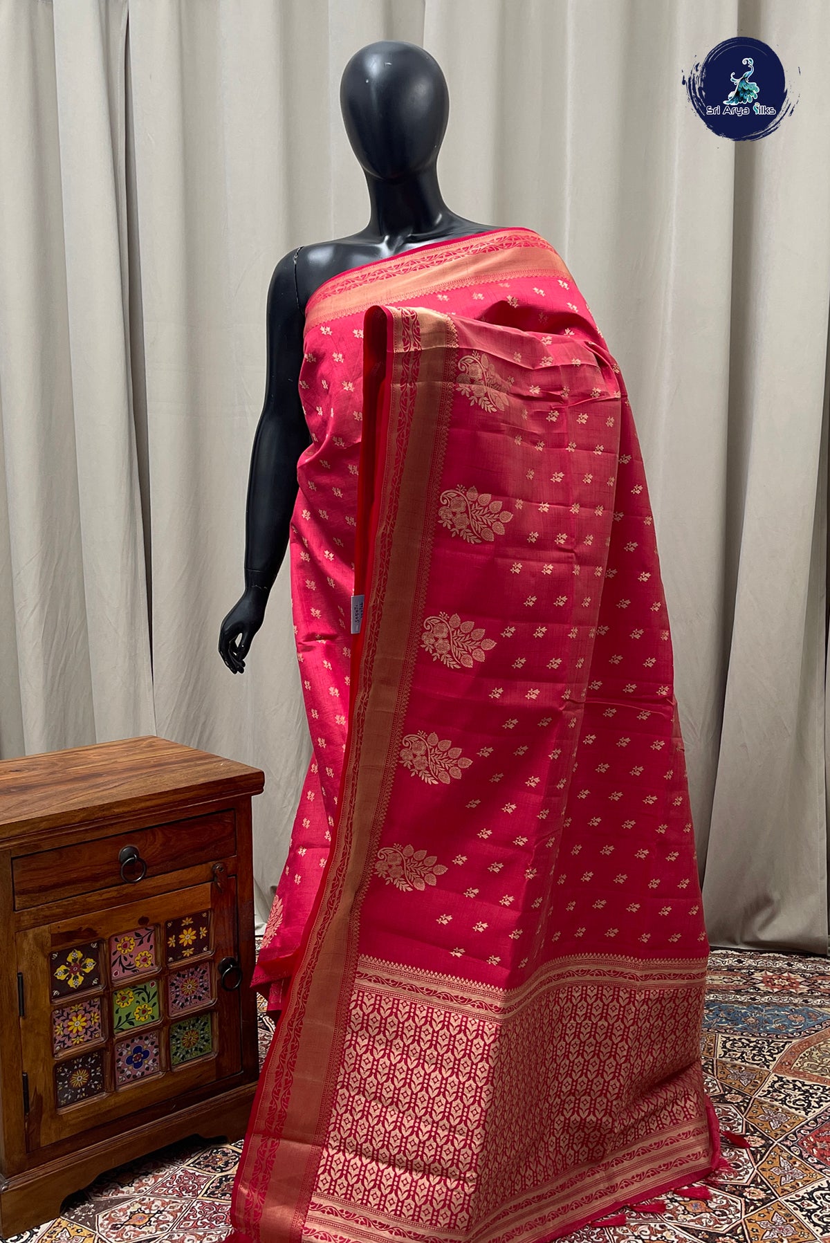 Reddish Pink Semi Tussar Saree With Zari Buttas Pattern