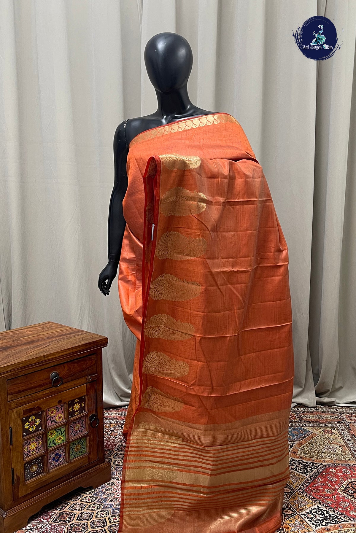 Rust Semi Tussar Saree With Plain Pattern