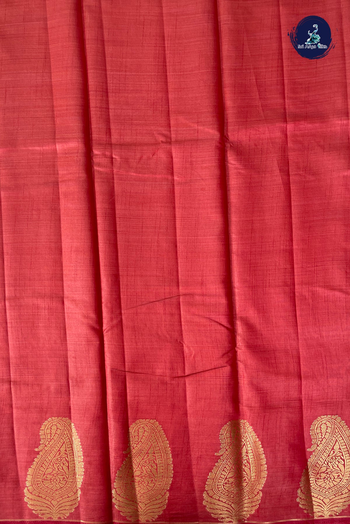 Red Semi Tussar Saree With Plain Pattern