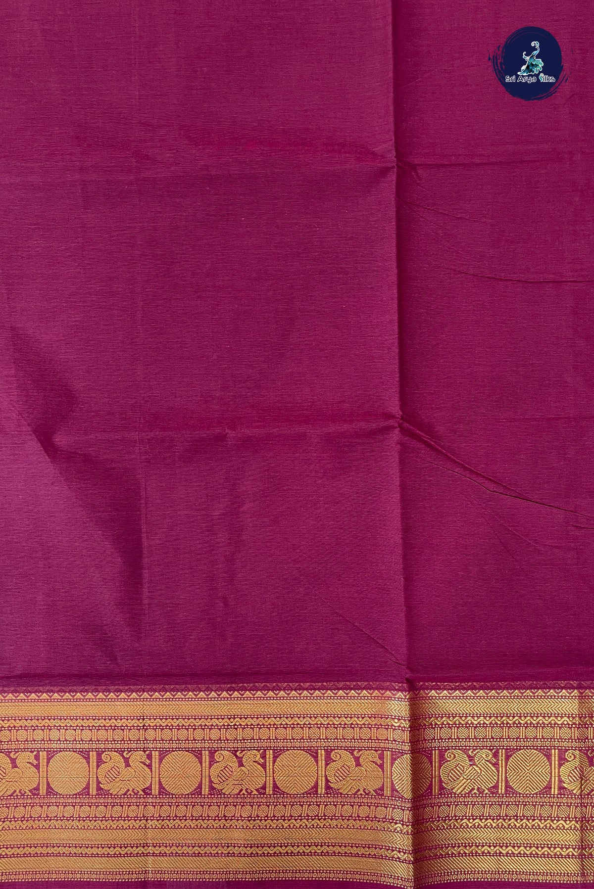 Arakku Kanchi Cotton Saree With Plain Pattern