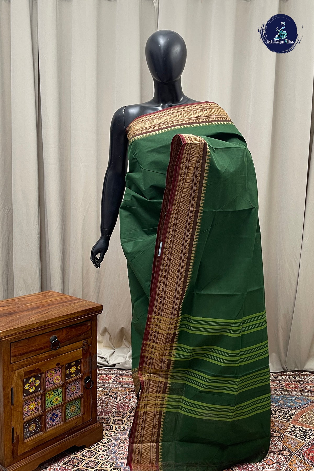 Dark Green Chettinad Cotton Saree With Plain Pattern