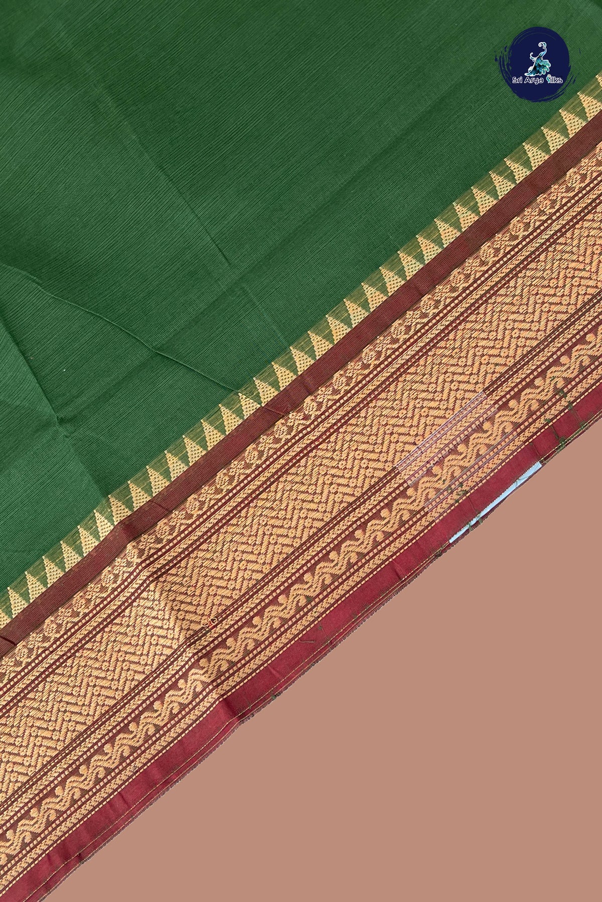 Dark Green Chettinad Cotton Saree With Plain Pattern